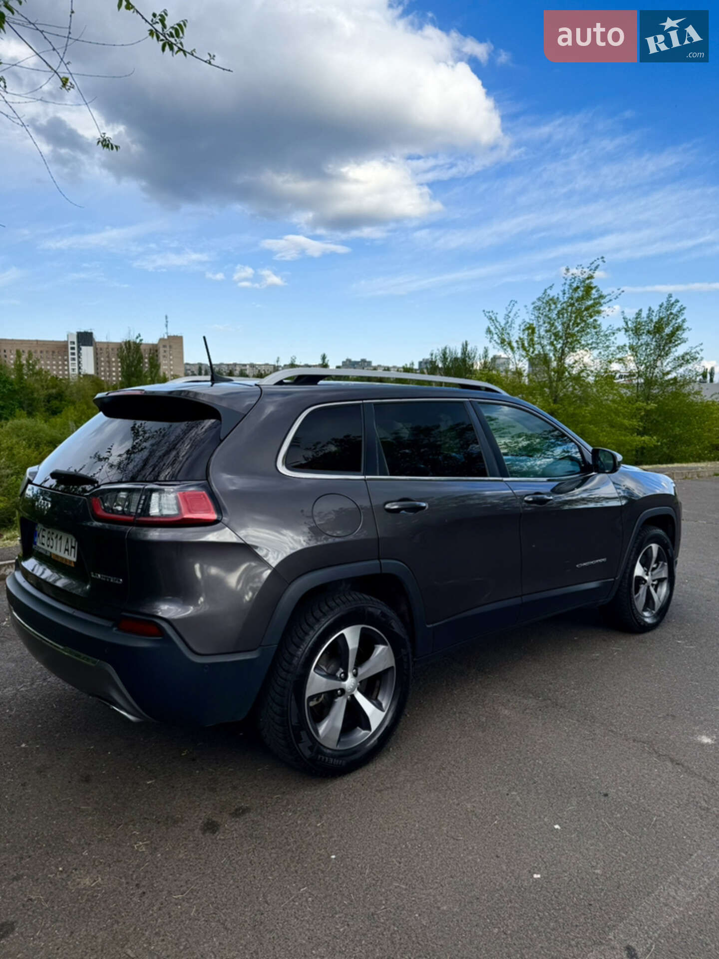 Jeep Cherokee 2020 VIN 1C4PJMDX0MD104898 фото оголошення 12 з 20