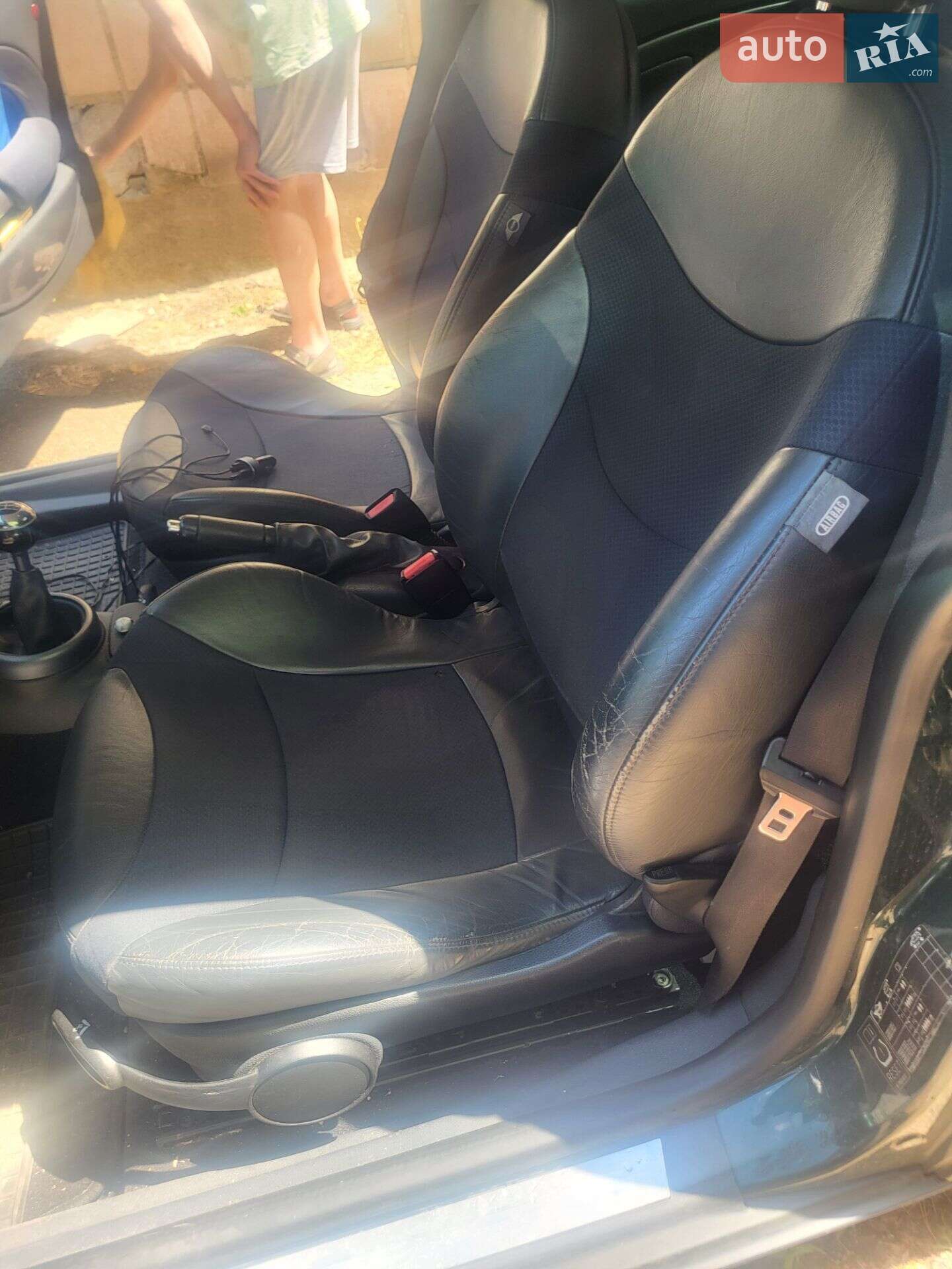 Mini Cooper 2004 VIN WMWRA31010TA66947 фото оголошення 14 з 20