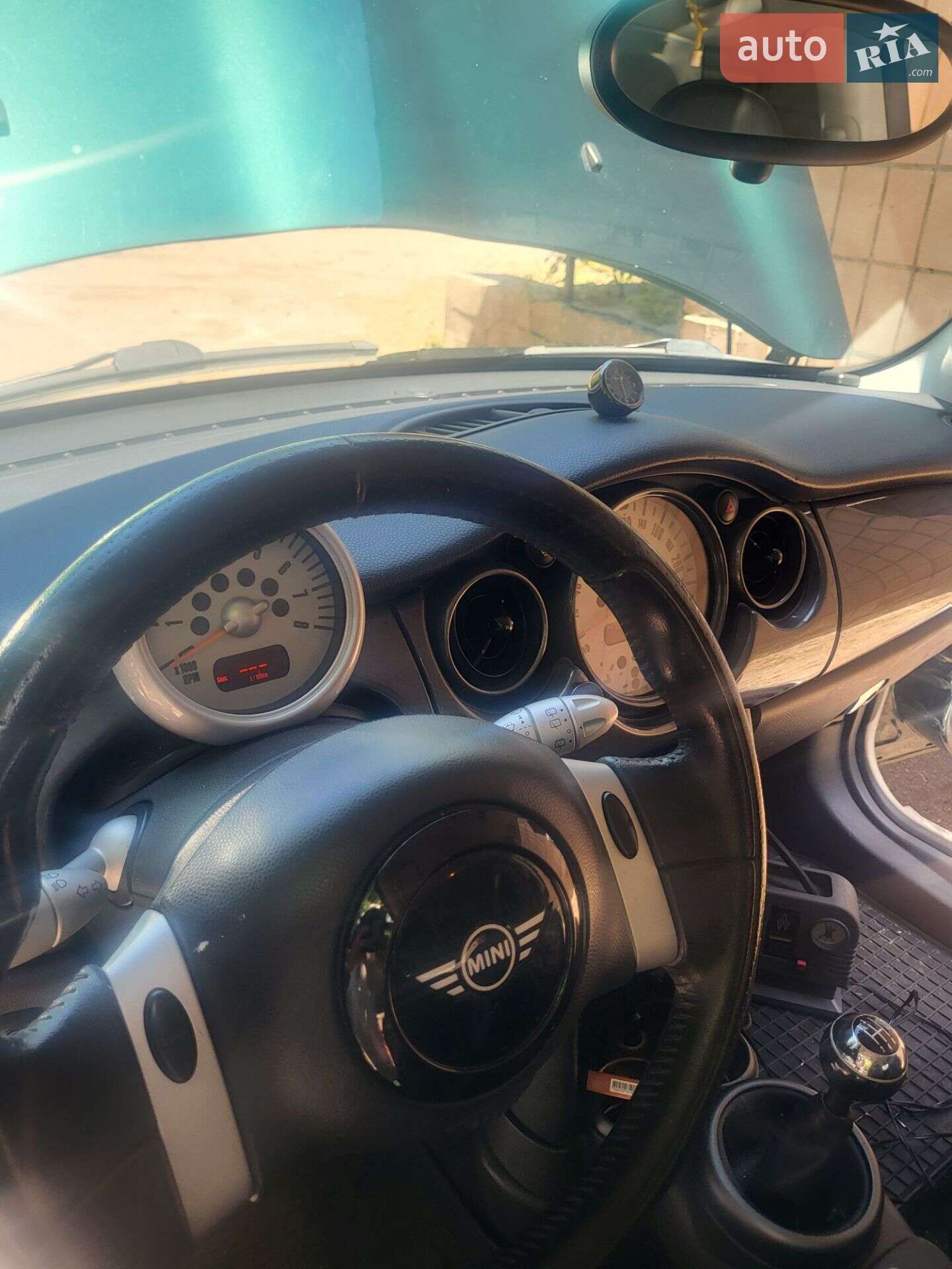 Mini Cooper 2004 VIN WMWRA31010TA66947 фото оголошення 16 з 20