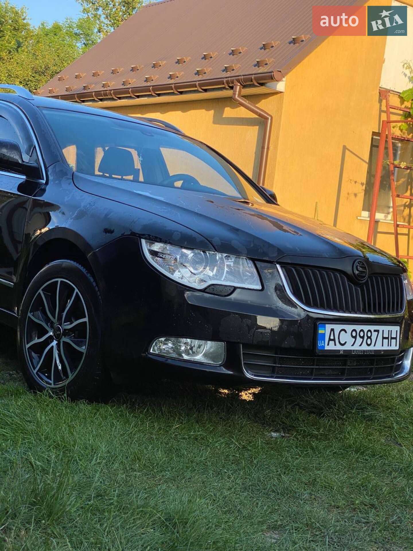 Skoda Superb 2010 VIN TMBLF73TXB9019776 фото оголошення 2 з 28