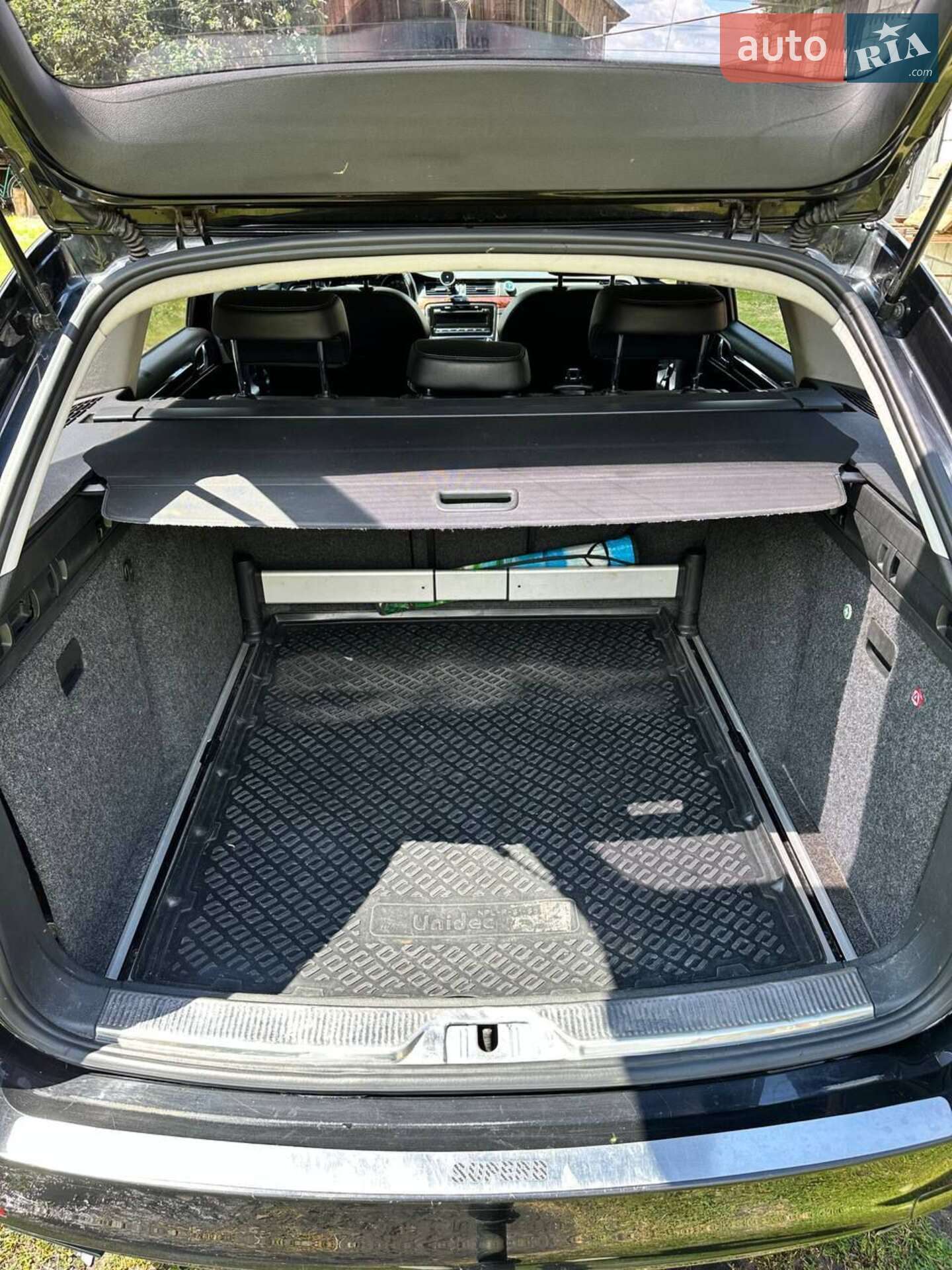 Skoda Superb 2010 VIN TMBLF73TXB9019776 фото оголошення 14 з 28