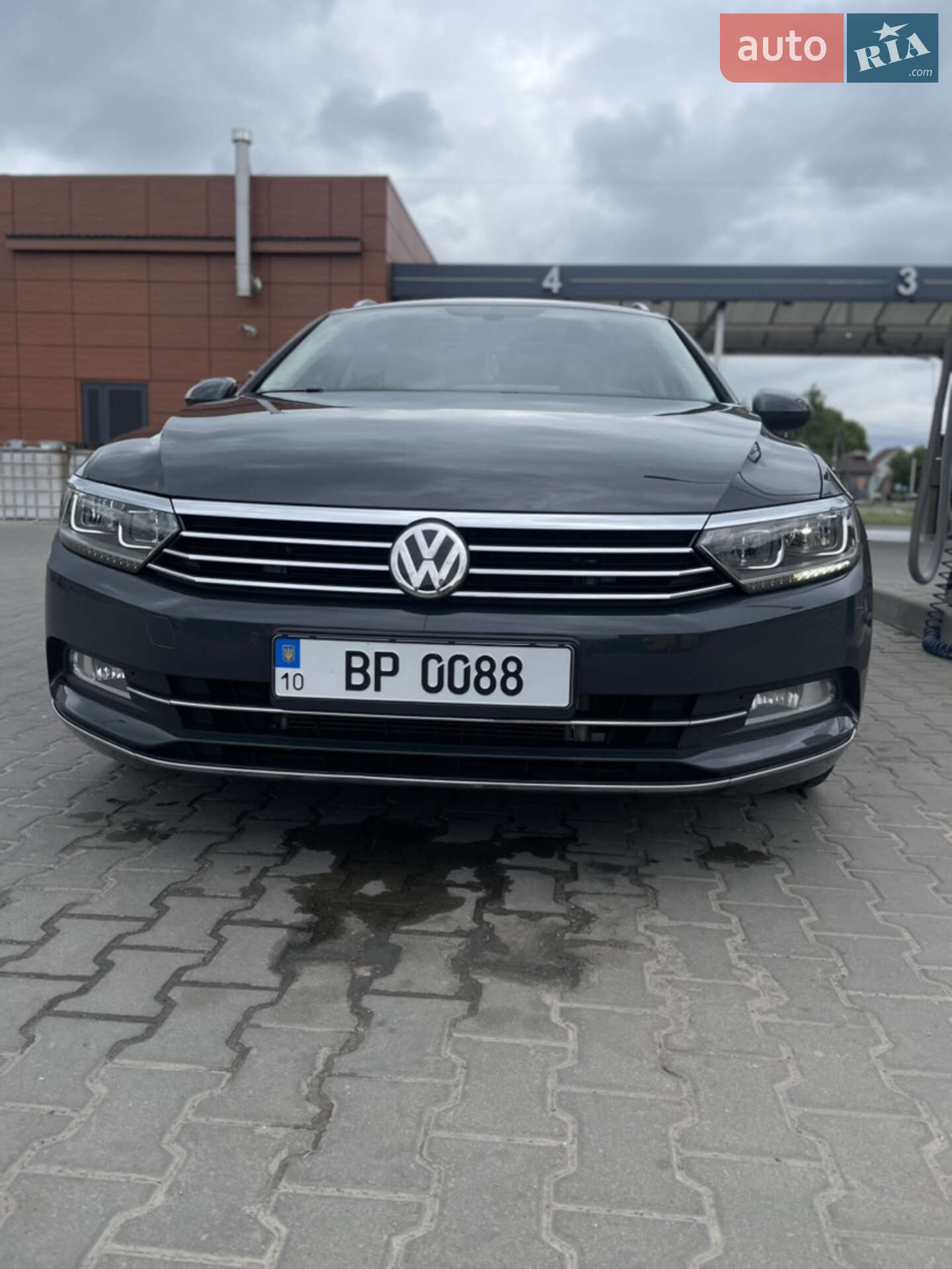 Volkswagen Passat 2015 VIN WVWZZZ3CZGP009050 фото оголошення 50 з 113