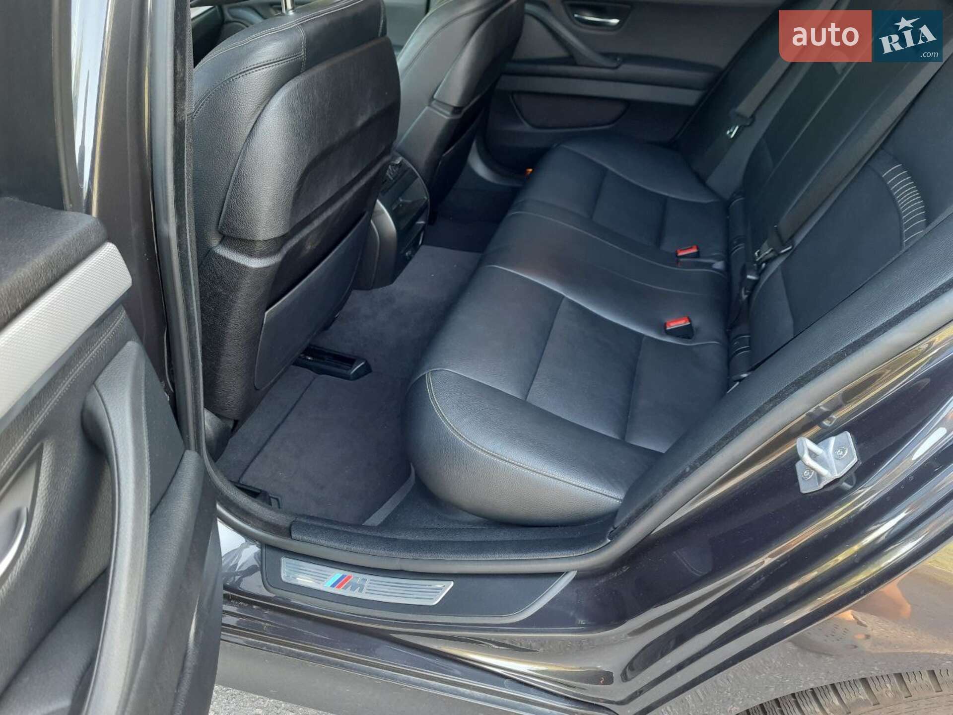 BMW 5 Series 2014 VIN WBA5B1C54ED483017 фото оголошення 22 з 37