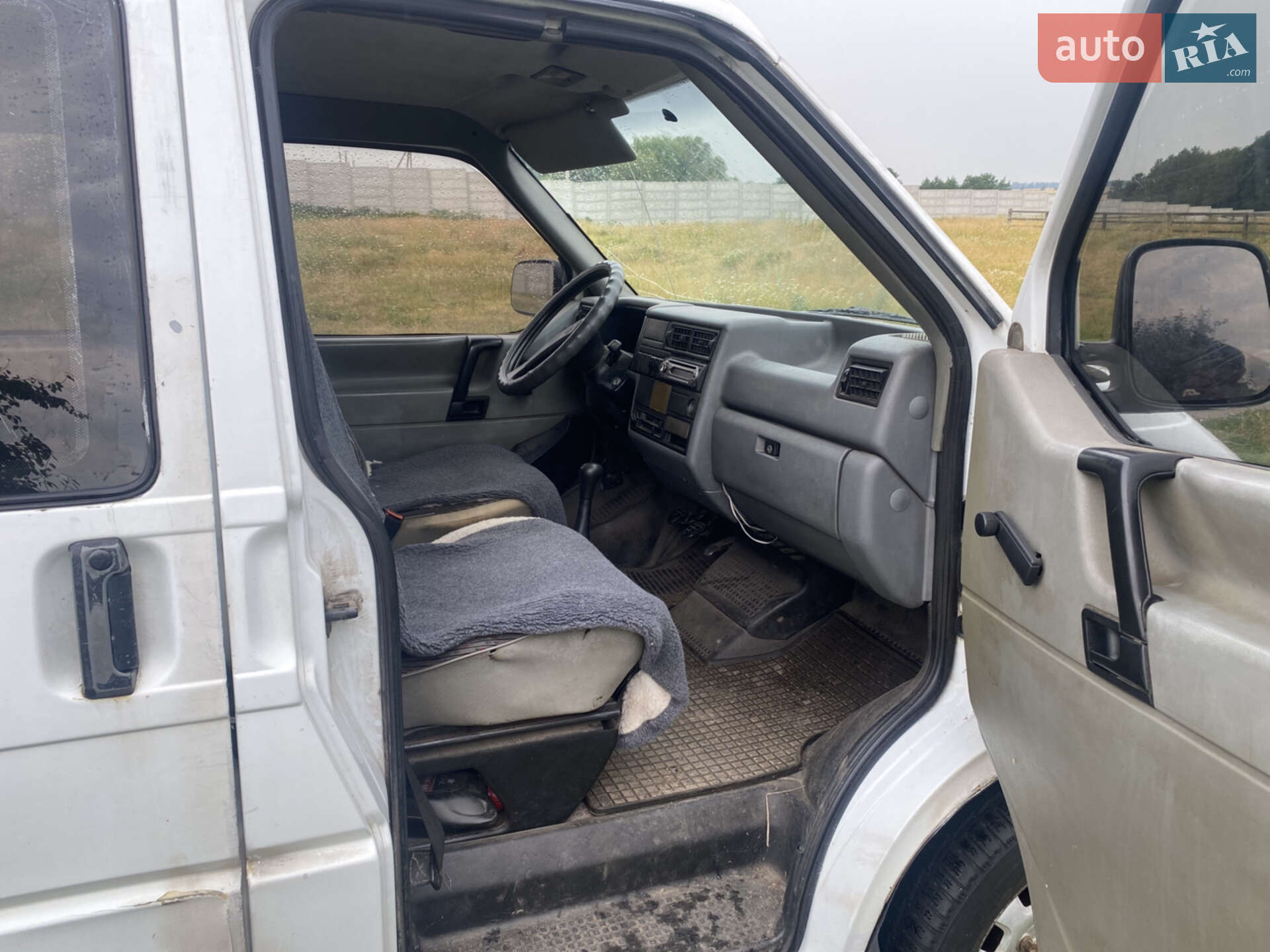 Volkswagen Transporter 1995 VIN WV2ZZZ70ZSH011141 фото оголошення 5 з 8