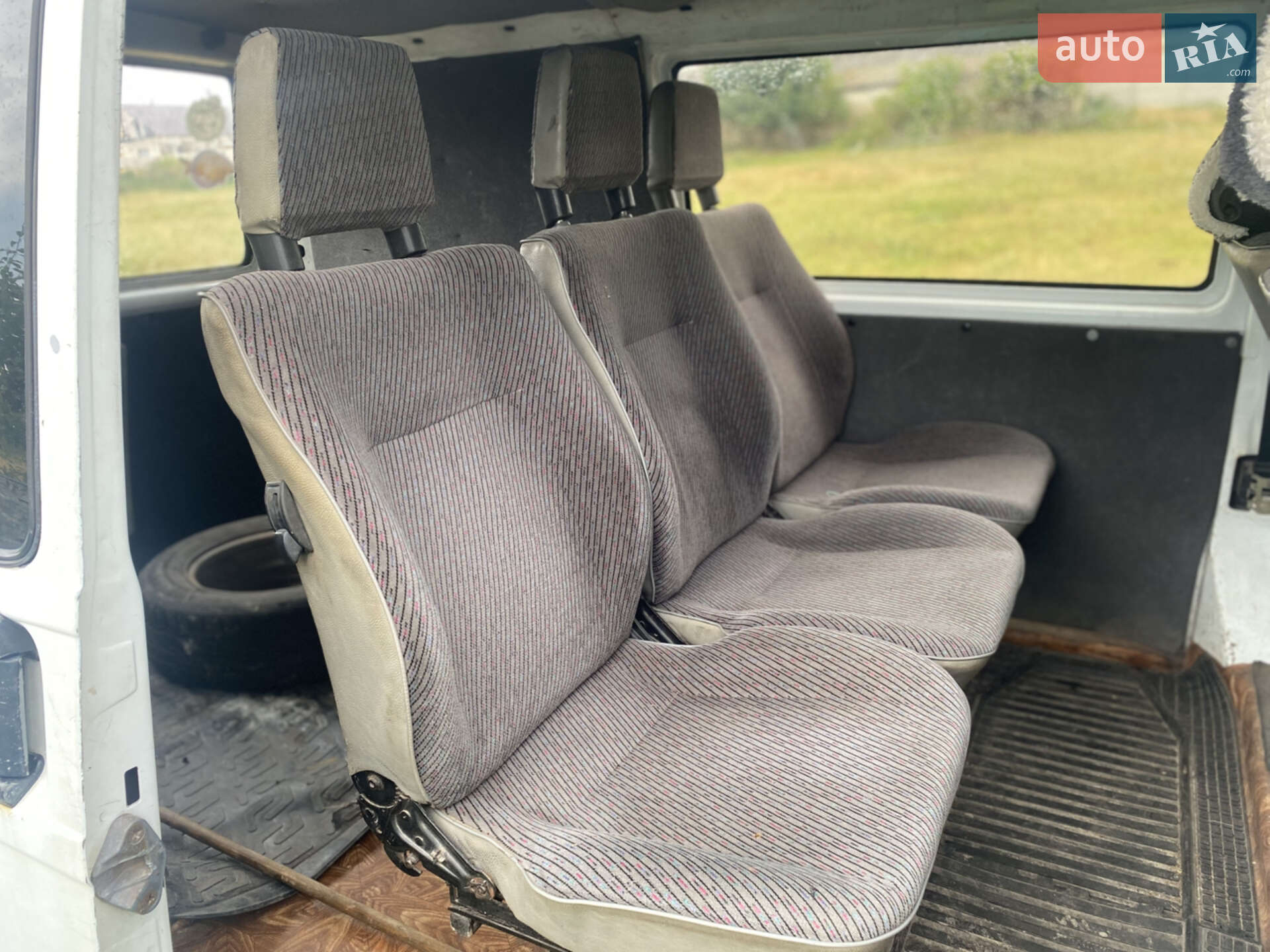 Volkswagen Transporter 1995 VIN WV2ZZZ70ZSH011141 фото оголошення 7 з 8