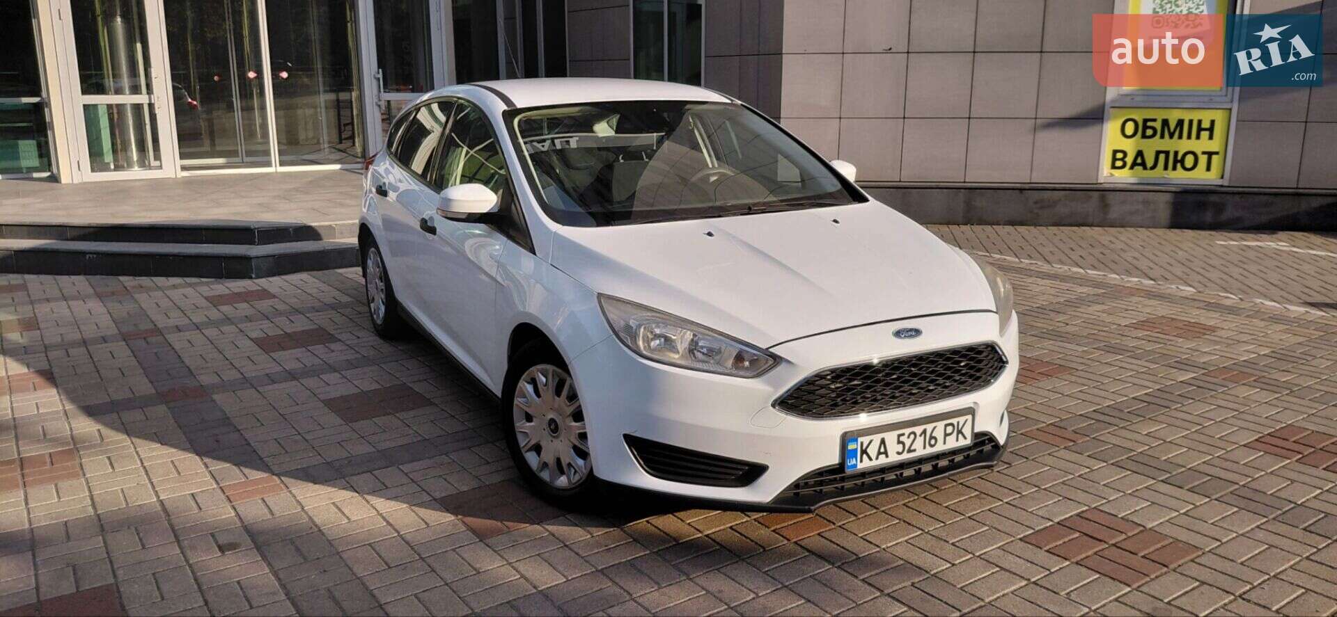 Ford Focus 2017 VIN WF0FCDKBXHLU40158 фото оголошення 6 з 12