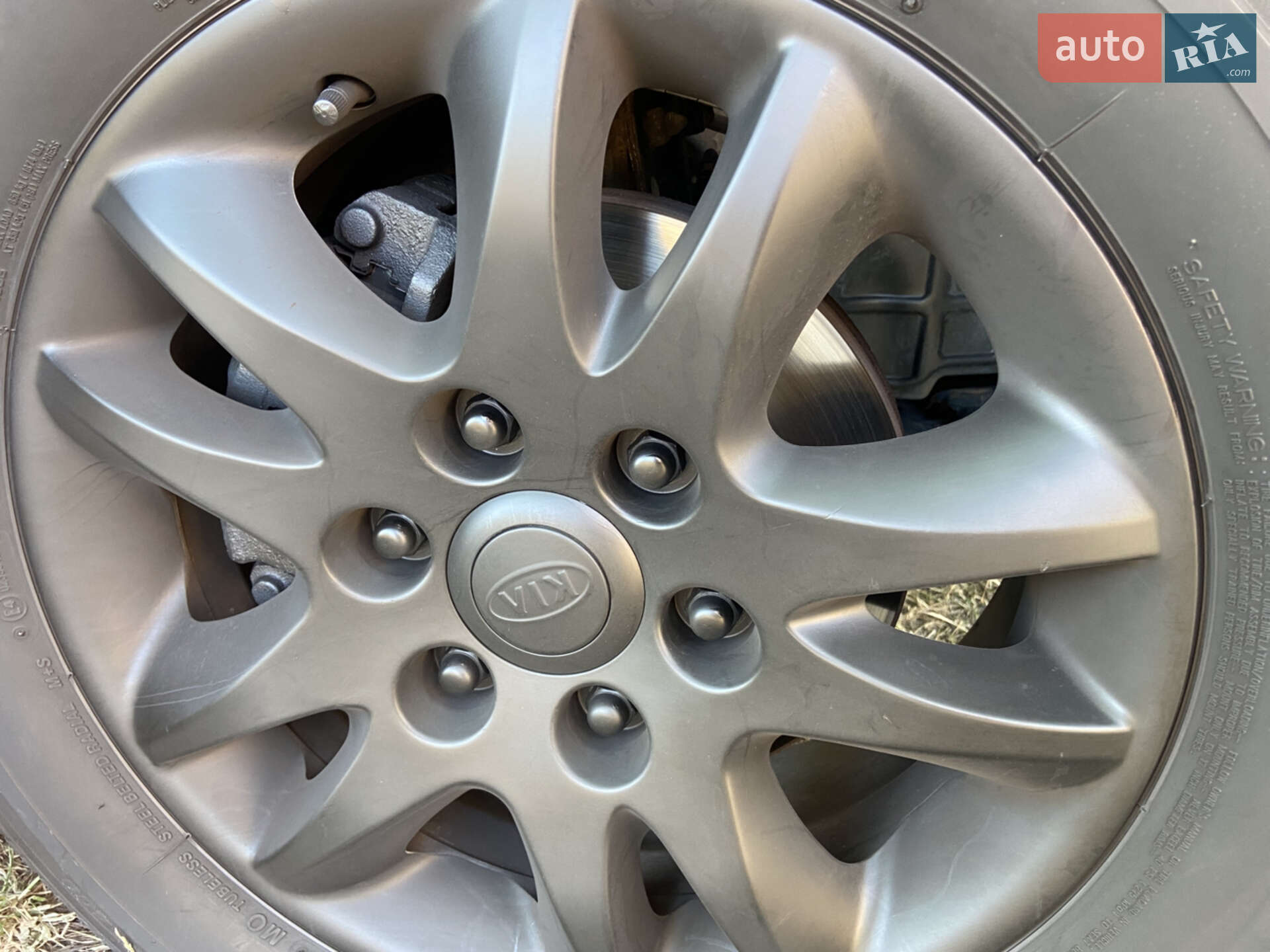 Kia Carnival 2011 VIN KNAMH816BB6418078 фото оголошення 13 з 16