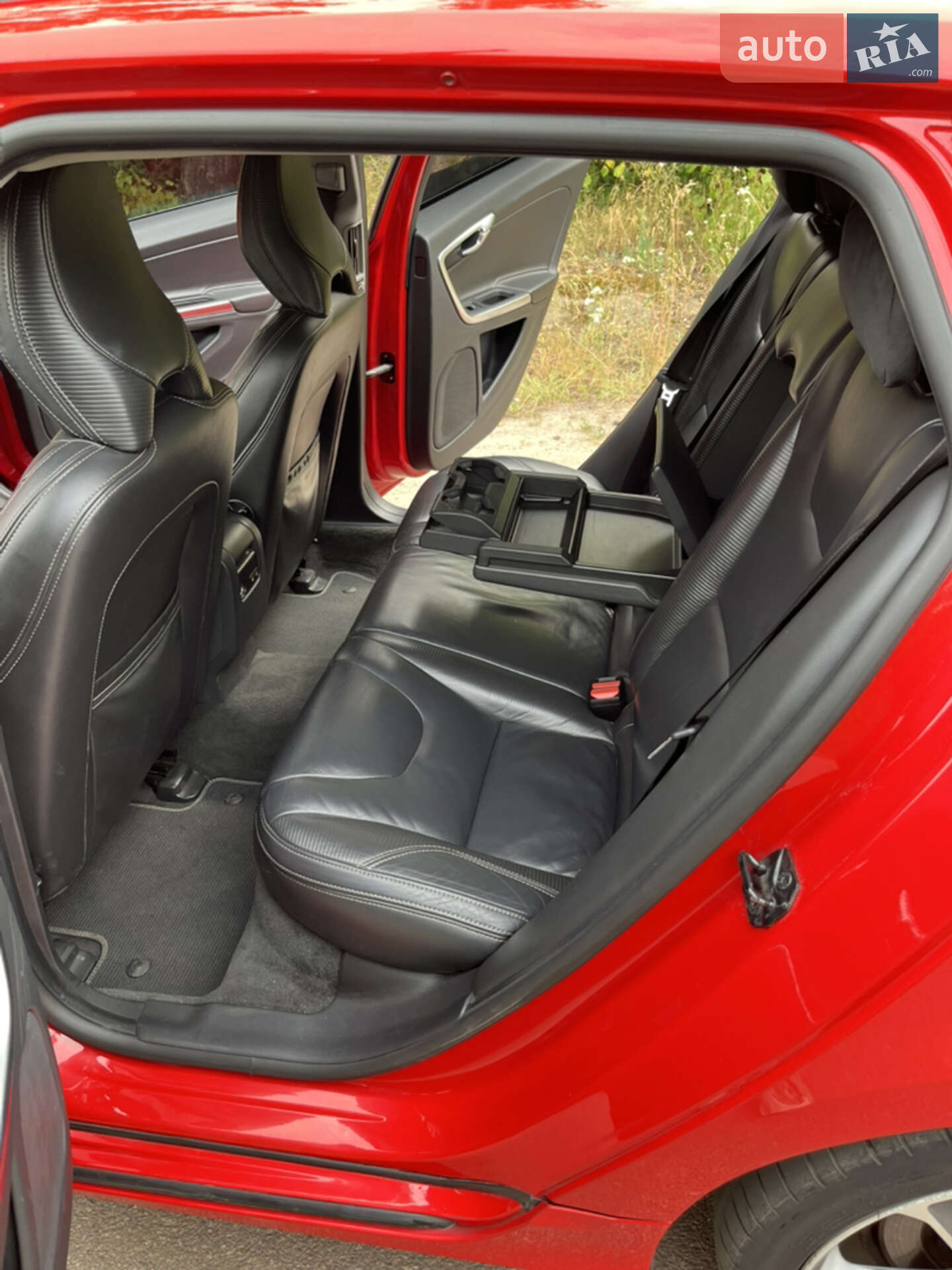 Volvo V60 2013 VIN YV1FW31A1D1124841 фото оголошення 33 з 42