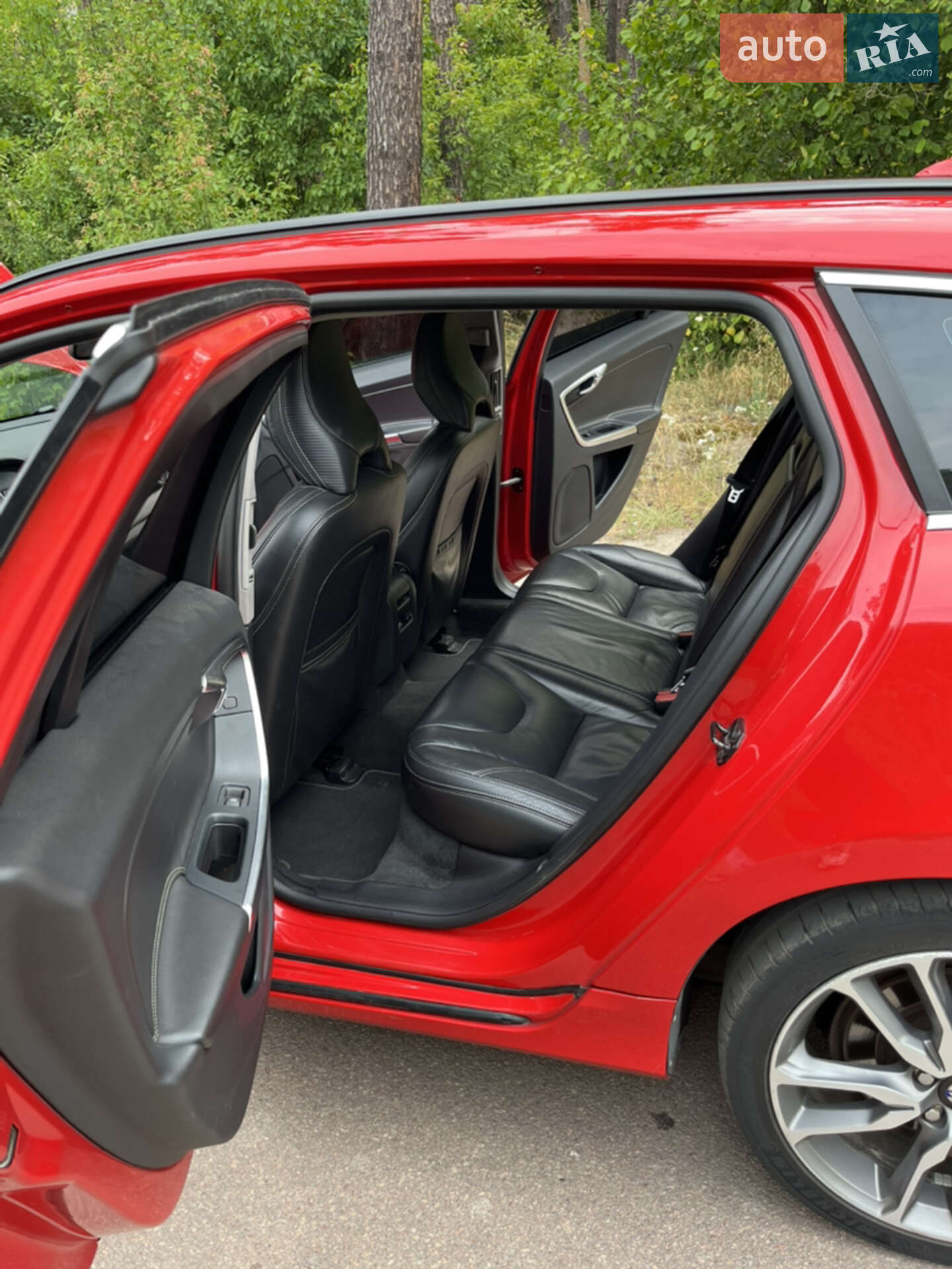 Volvo V60 2013 VIN YV1FW31A1D1124841 фото оголошення 31 з 42