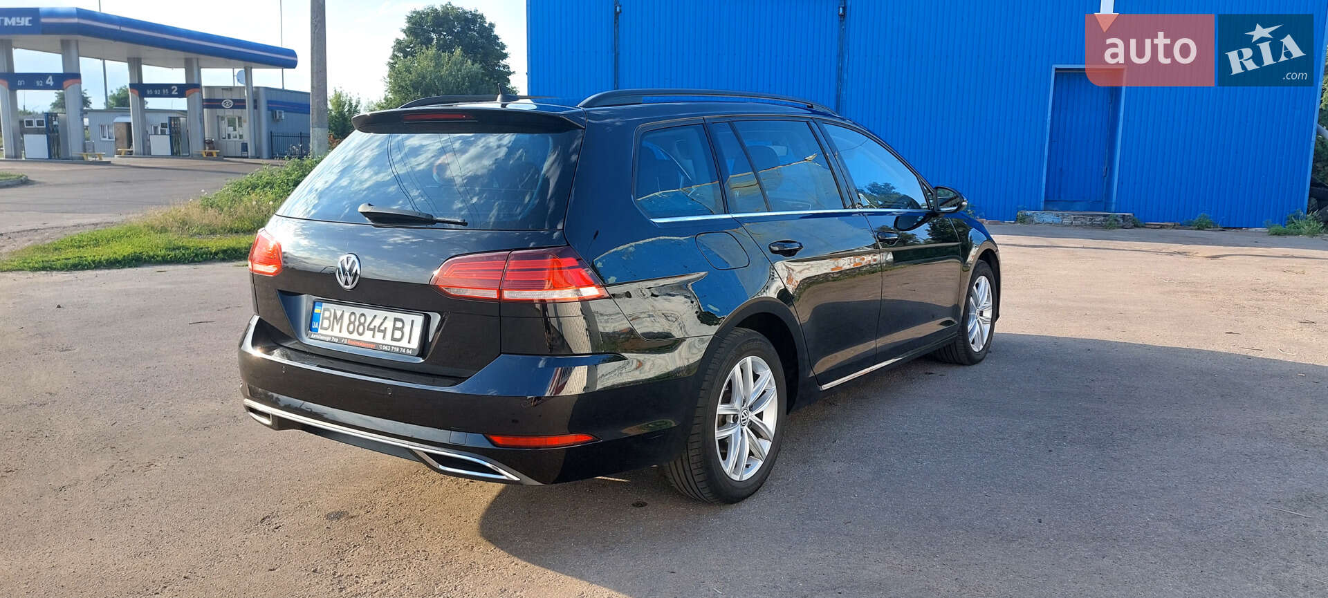 Volkswagen Golf 2017 VIN WVWZZZAUZJP557093 фото оголошення 8 з 40