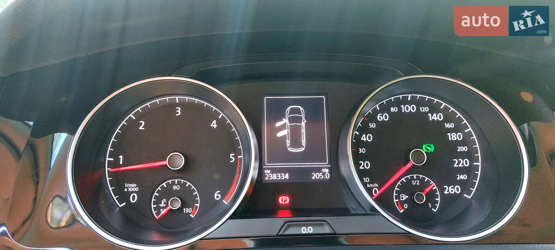 Volkswagen Golf 2017 VIN WVWZZZAUZJP557093 фото оголошення 23 з 40