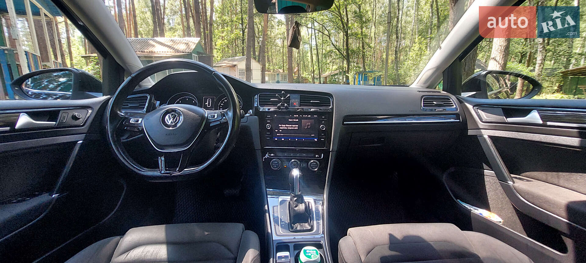 Volkswagen Golf 2017 VIN WVWZZZAUZJP557093 фото оголошення 29 з 40