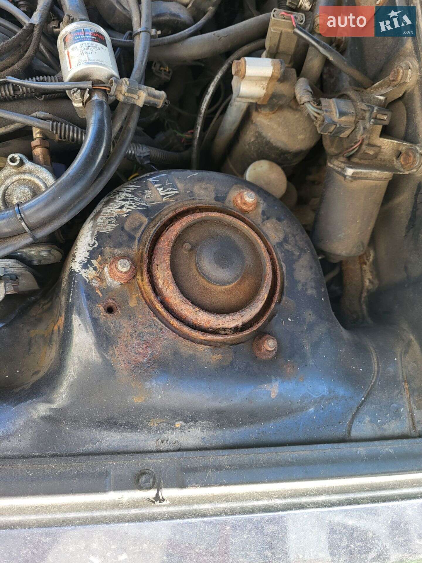 Hyundai Sonata 1998 VIN KMHCF31FPWU920396 фото оголошення 13 з 16