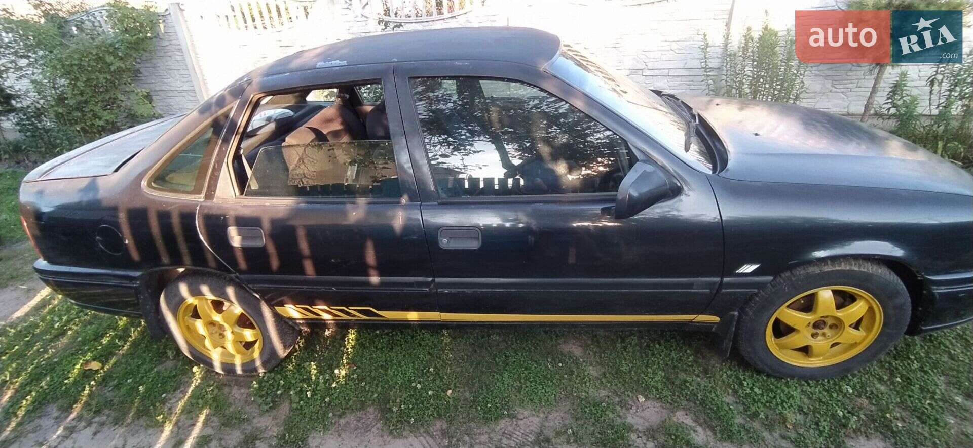 Opel Vectra 1994 VIN W0L000087R7547561 фото оголошення 2 з 7