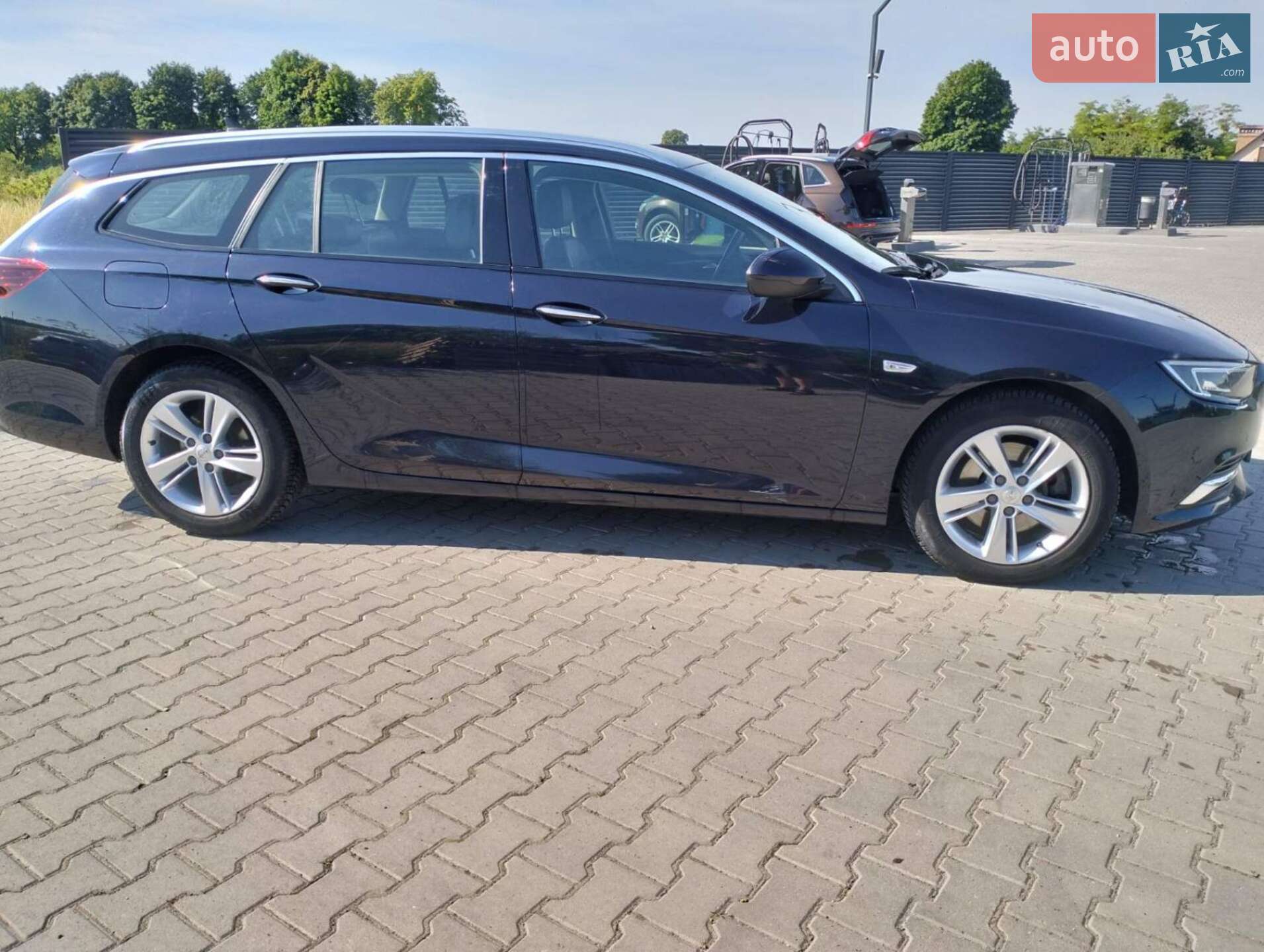 Opel Insignia 2019 VIN W0VZT8EG2K1041073 фото оголошення 3 з 18