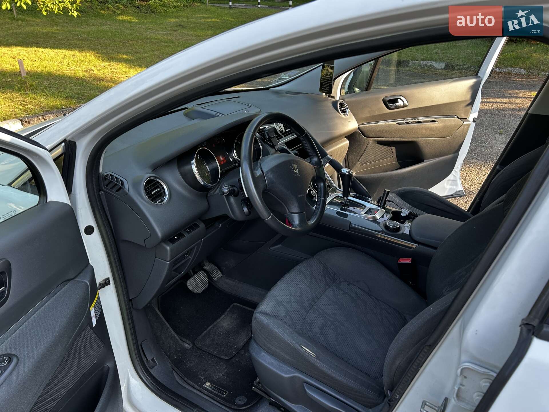 Peugeot 3008 2011 VIN VF30U9HR8BS345170 фото оголошення 3 з 16