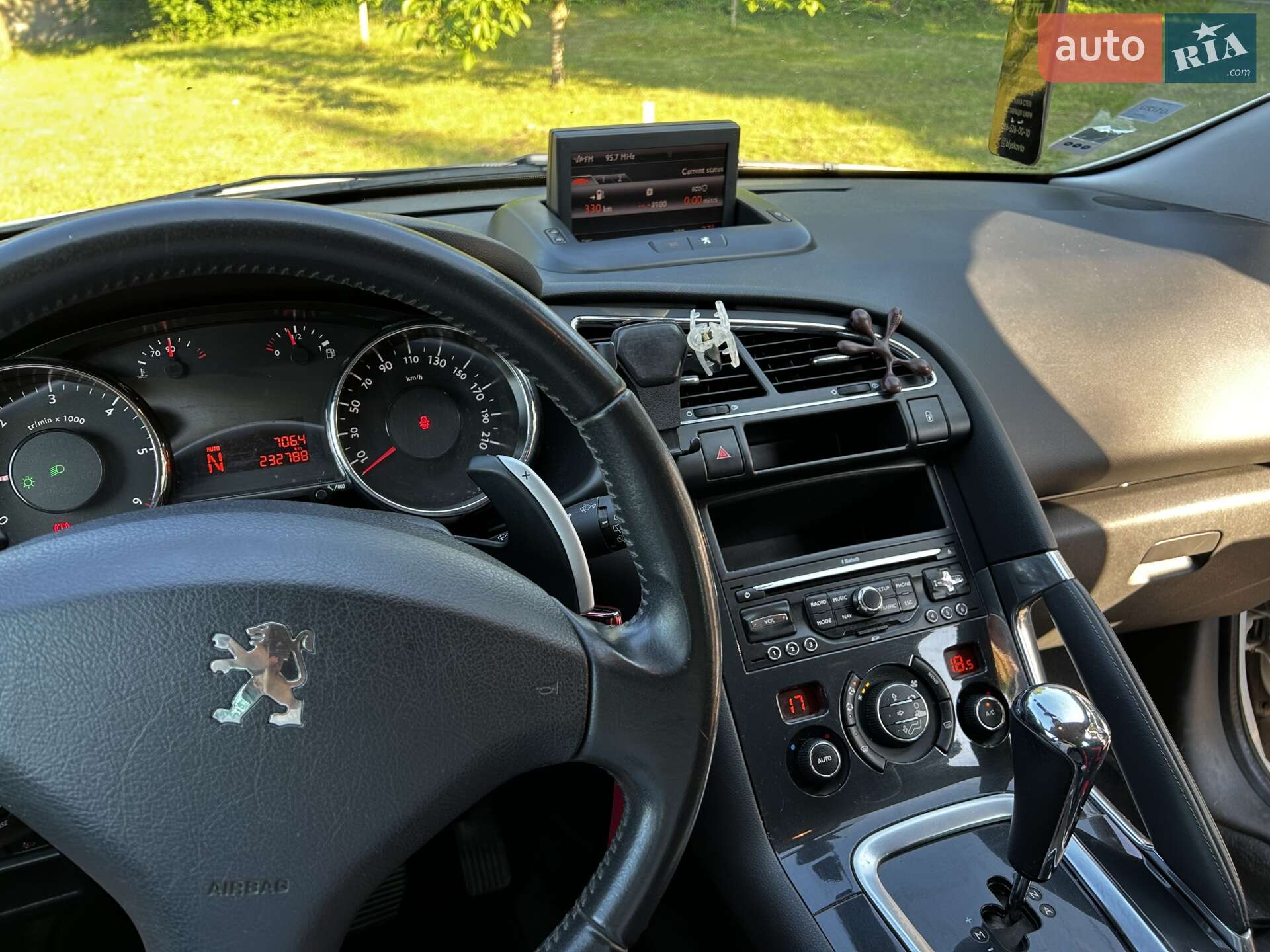 Peugeot 3008 2011 VIN VF30U9HR8BS345170 фото оголошення 12 з 16