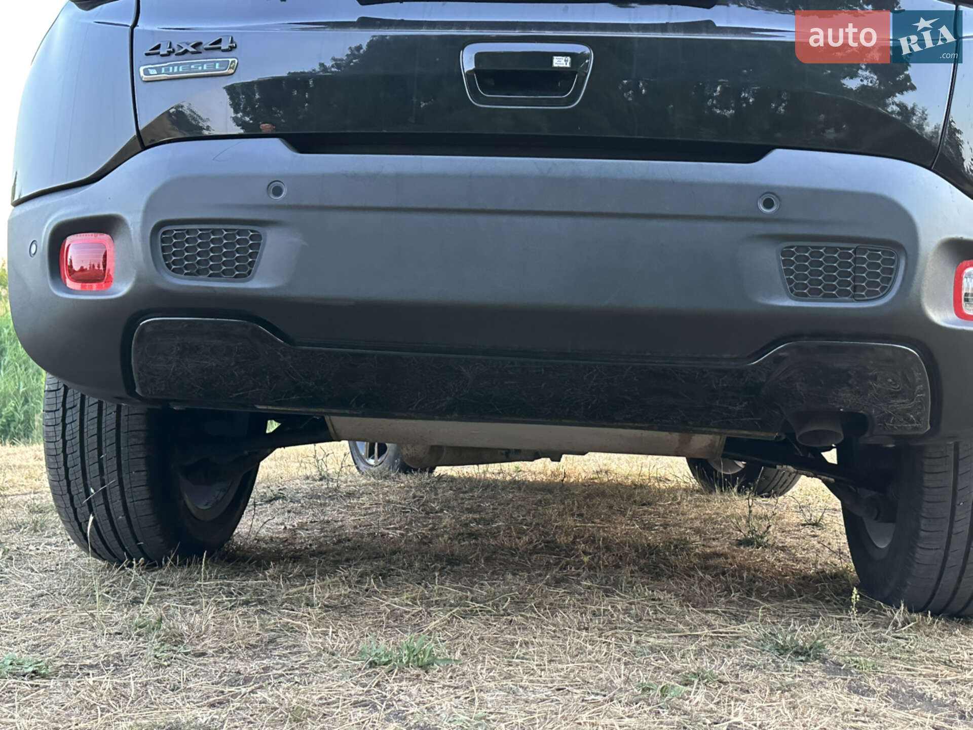 Jeep Renegade 2018 VIN 1C4BU0000JPG82063 фото оголошення 18 з 27