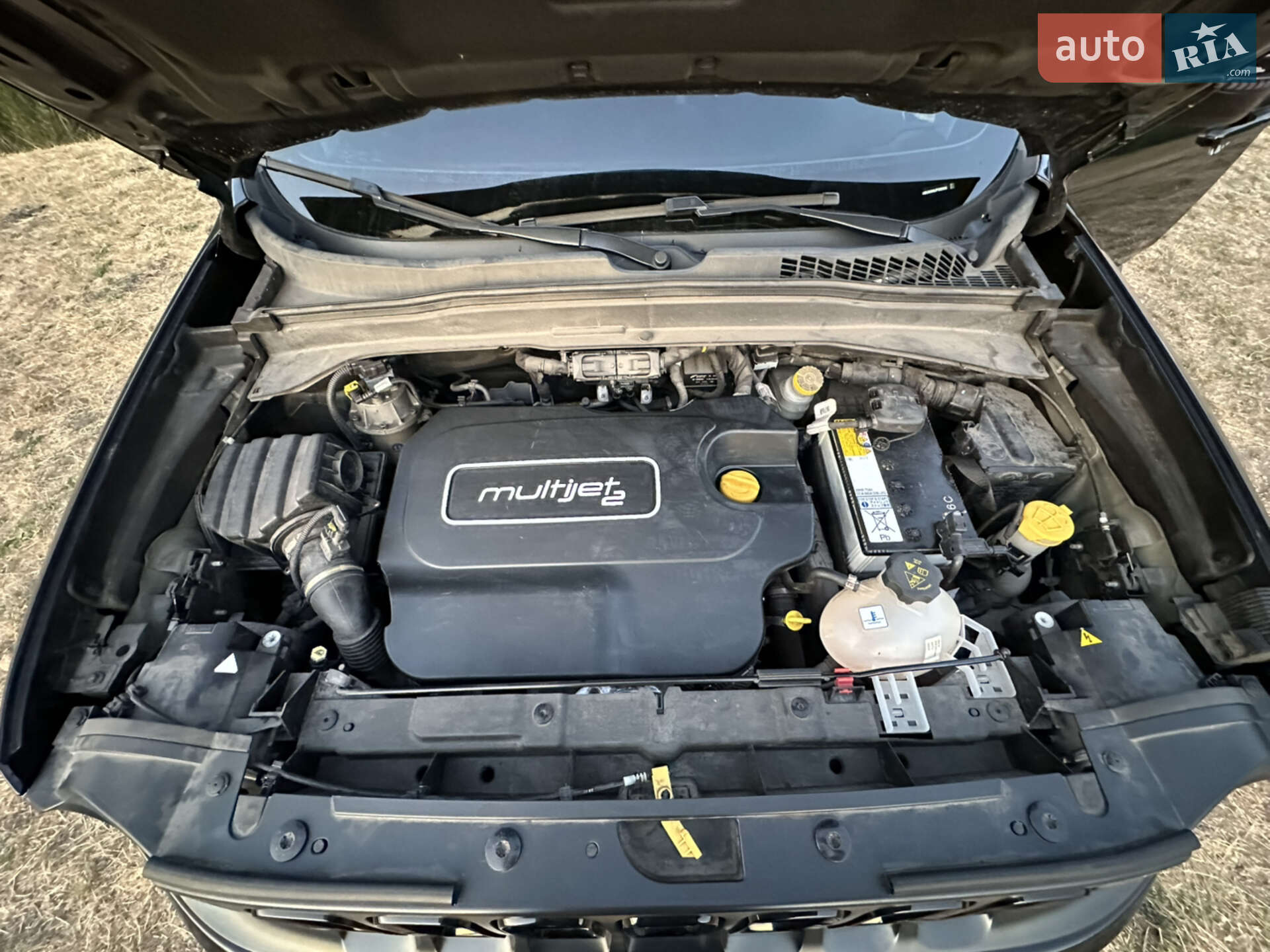 Jeep Renegade 2018 VIN 1C4BU0000JPG82063 фото оголошення 19 з 27
