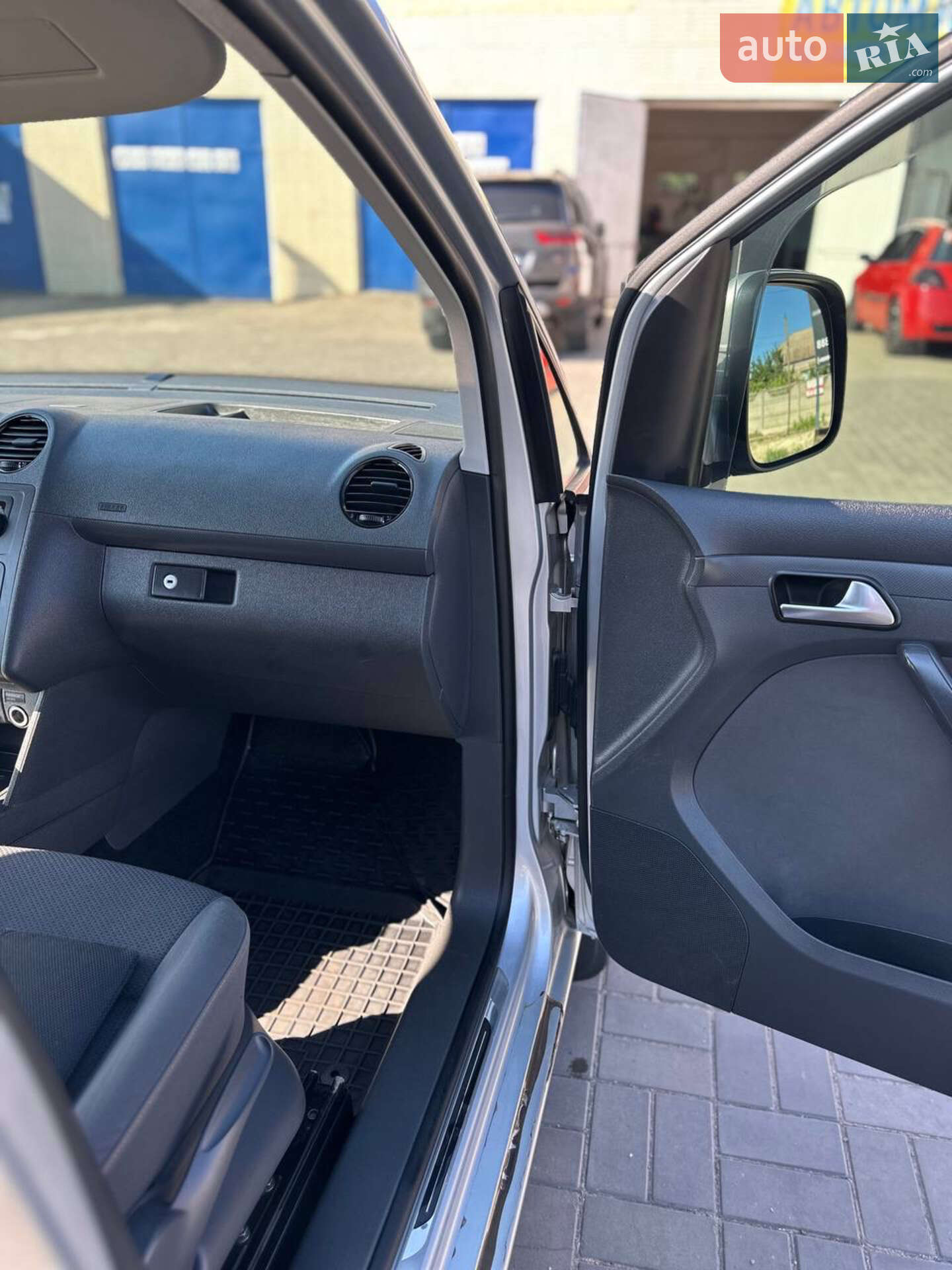 Volkswagen Caddy 2013 VIN WV2ZZZ2KZEX021365 фото оголошення 40 з 53