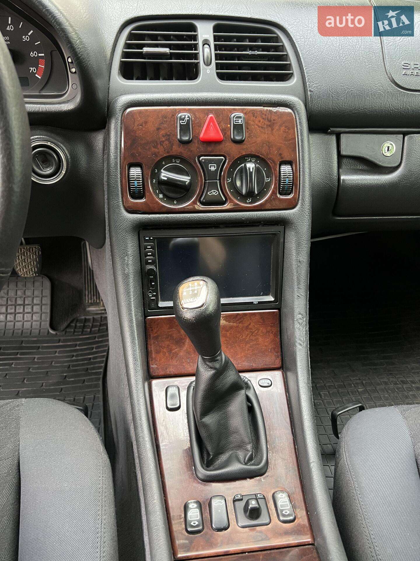 Mercedes-Benz CLK-Class 1997 VIN WDB2083351F016616 фото оголошення 18 з 20