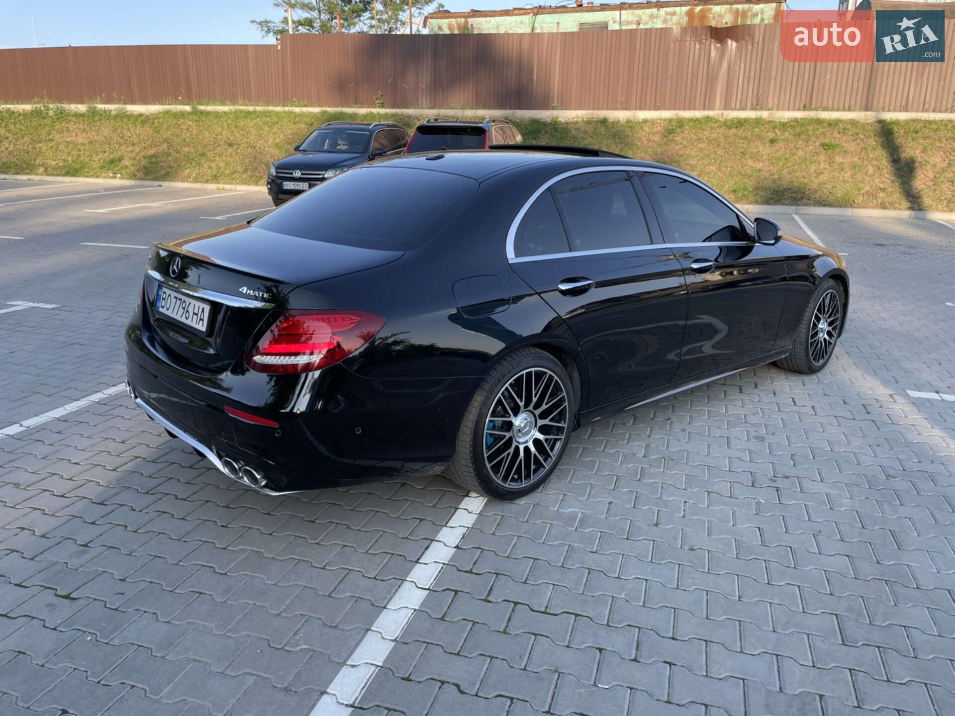 Mercedes-Benz E-Class 2016 VIN WDDZF4KB0HA113177 фото оголошення 7 з 14