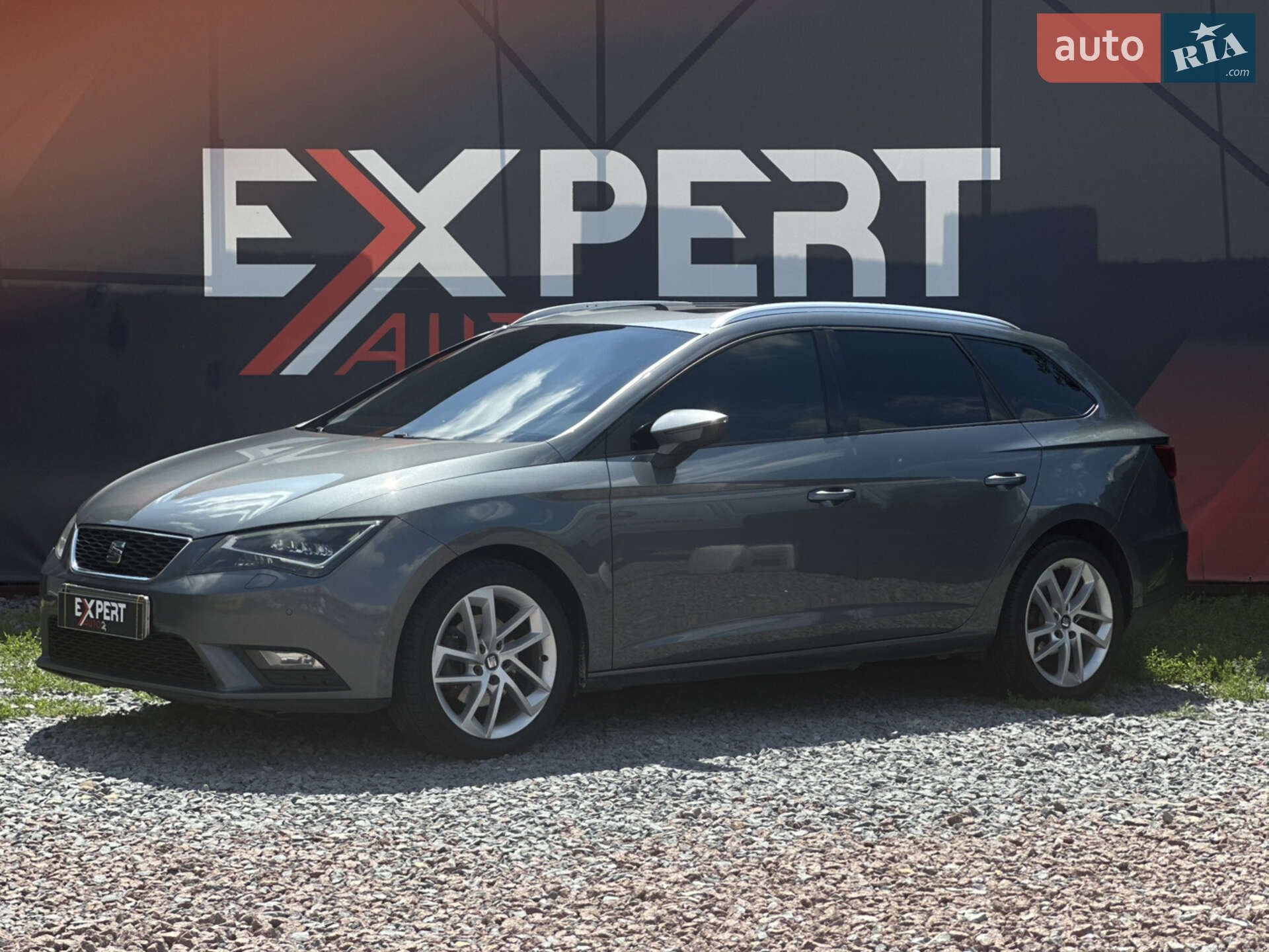 SEAT Leon 2016 VIN VSSZZZ5FZGR220745 фото оголошення 3 з 31