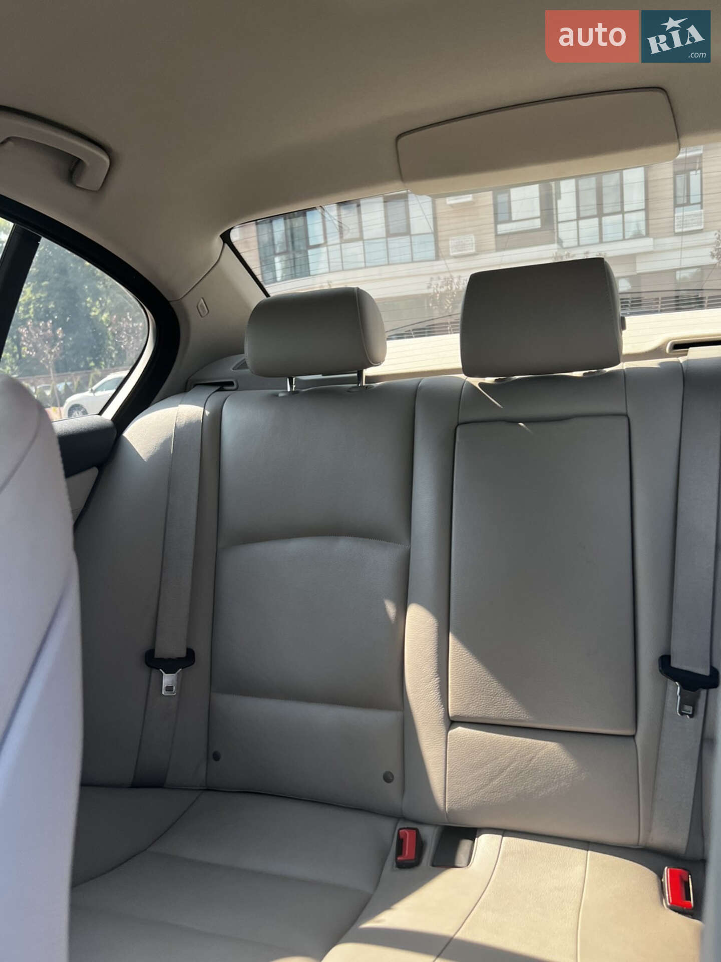 BMW 5 Series 2011 VIN WBAXG11050DW29404 фото оголошення 14 з 35