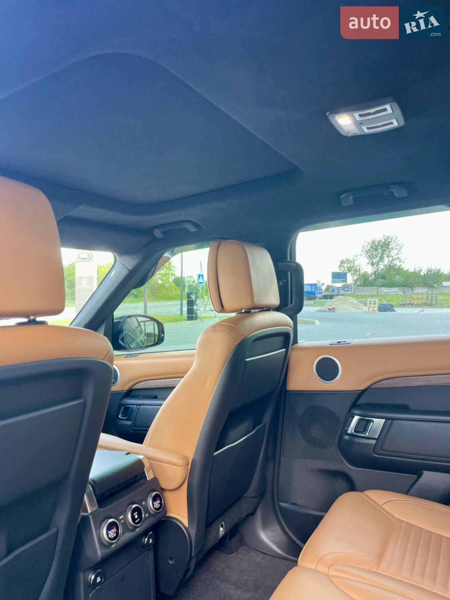 Land Rover Discovery 2020 VIN SALRA2BK4L2434857 фото оголошення 8 з 25