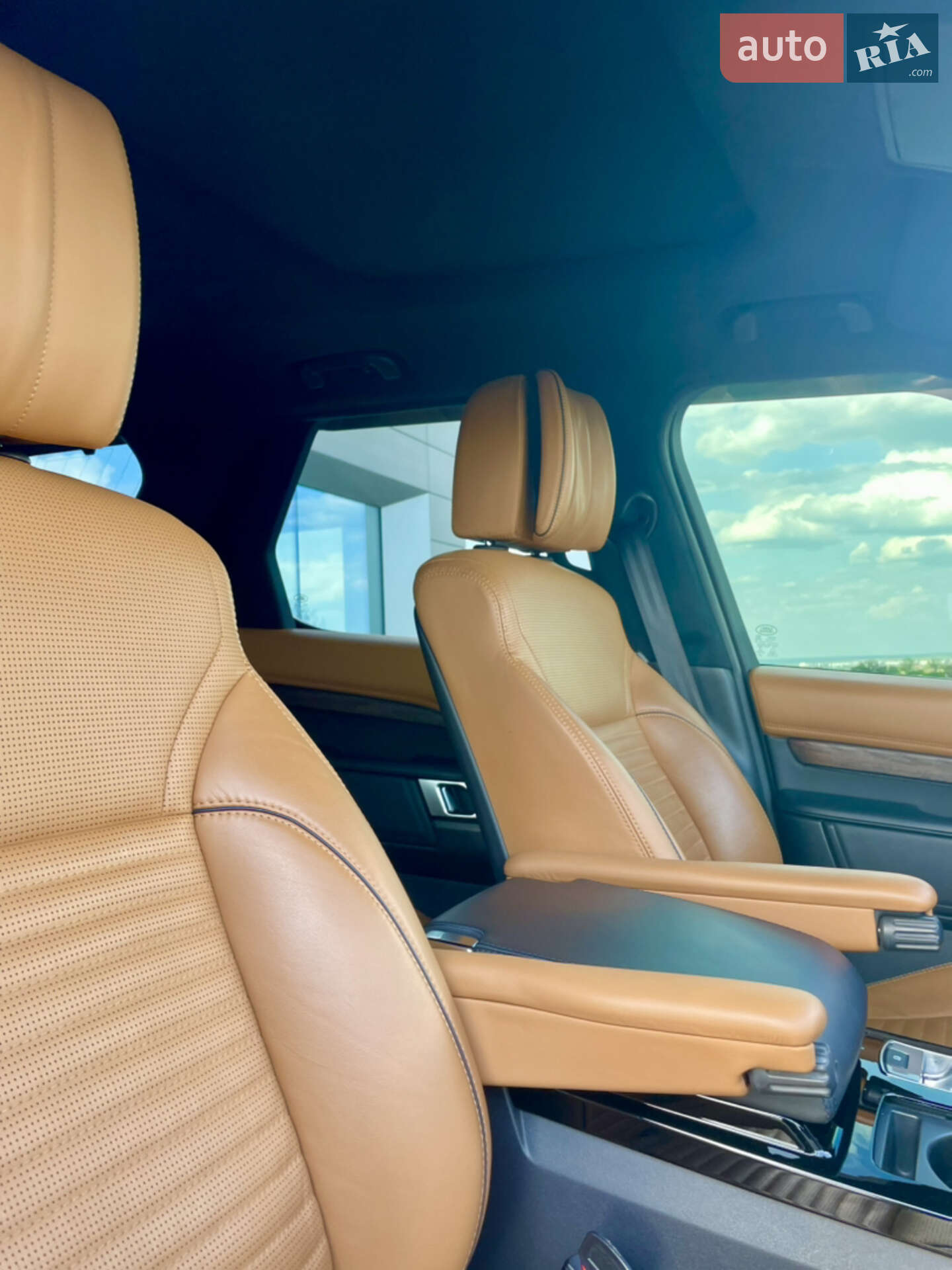 Land Rover Discovery 2020 VIN SALRA2BK4L2434857 фото оголошення 18 з 25