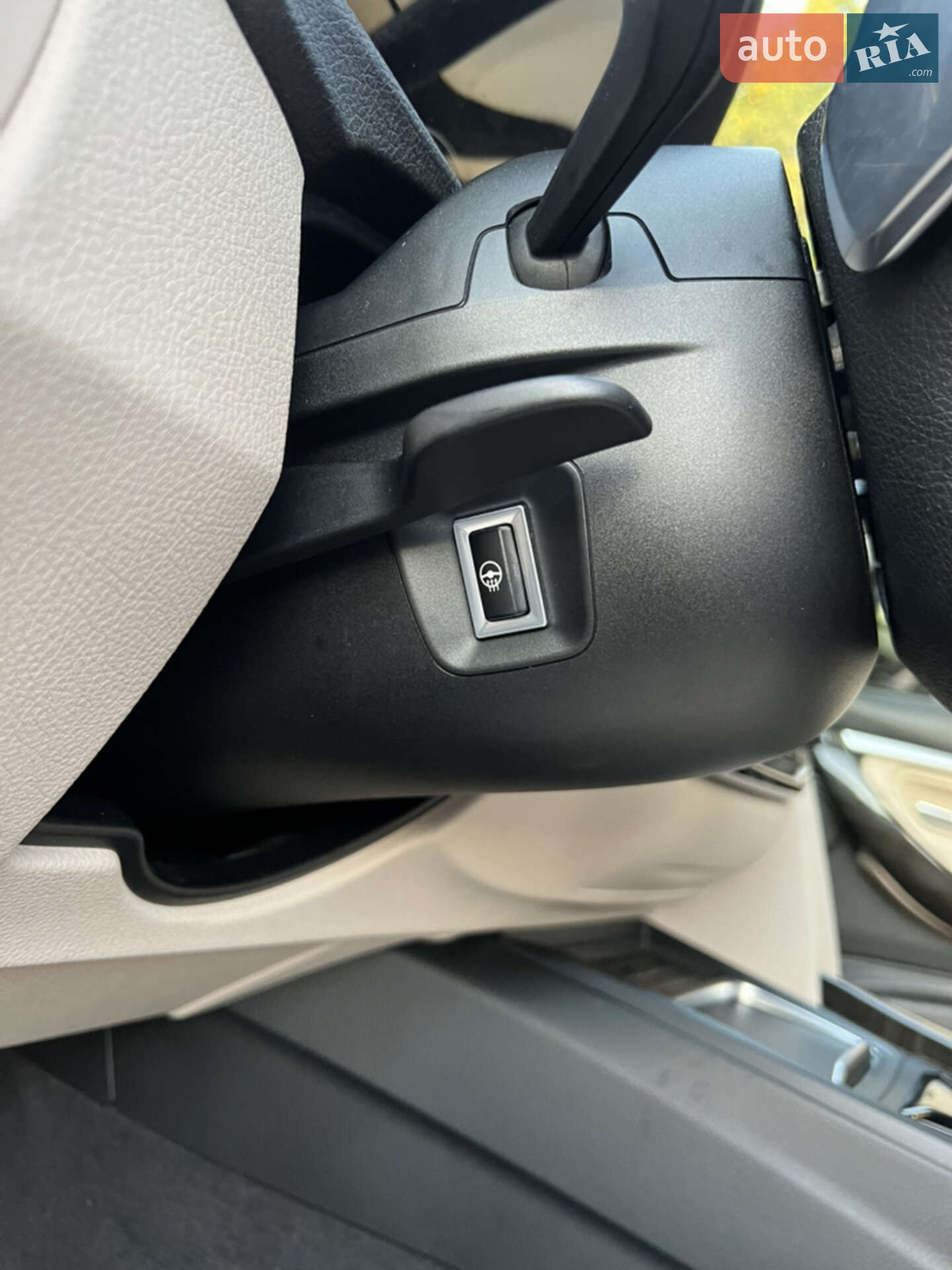BMW 3 Series 2016 VIN WBA8E1C50GK479520 фото оголошення 23 з 28