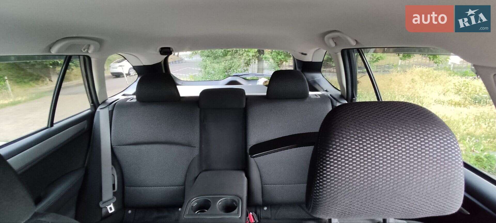 Subaru Outback 2018 VIN 4S4BSACC4J3309027 фото оголошення 2 з 10