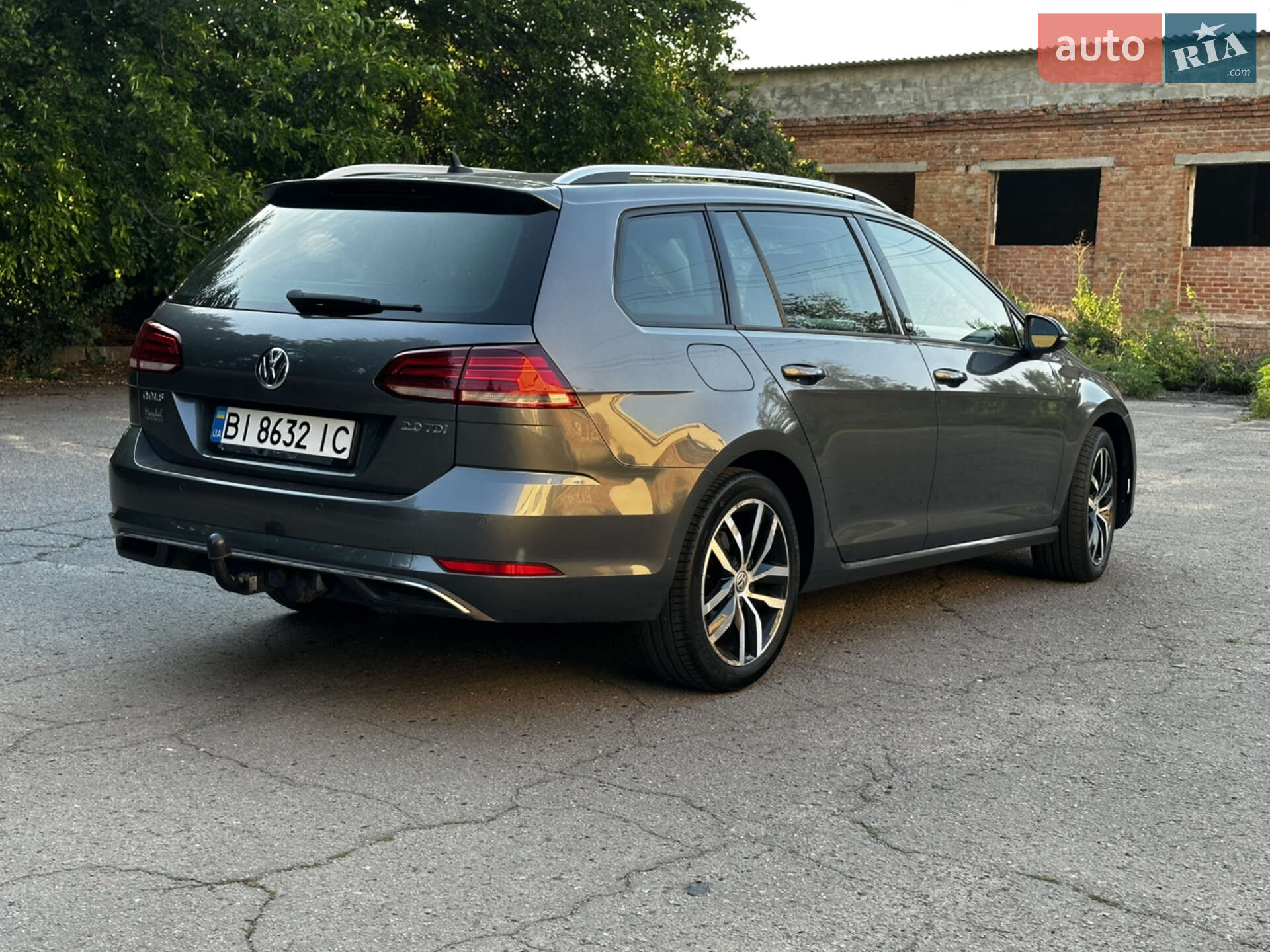 Volkswagen Golf 2017 VIN WVWZZZAUZJP511420 фото оголошення 6 з 24