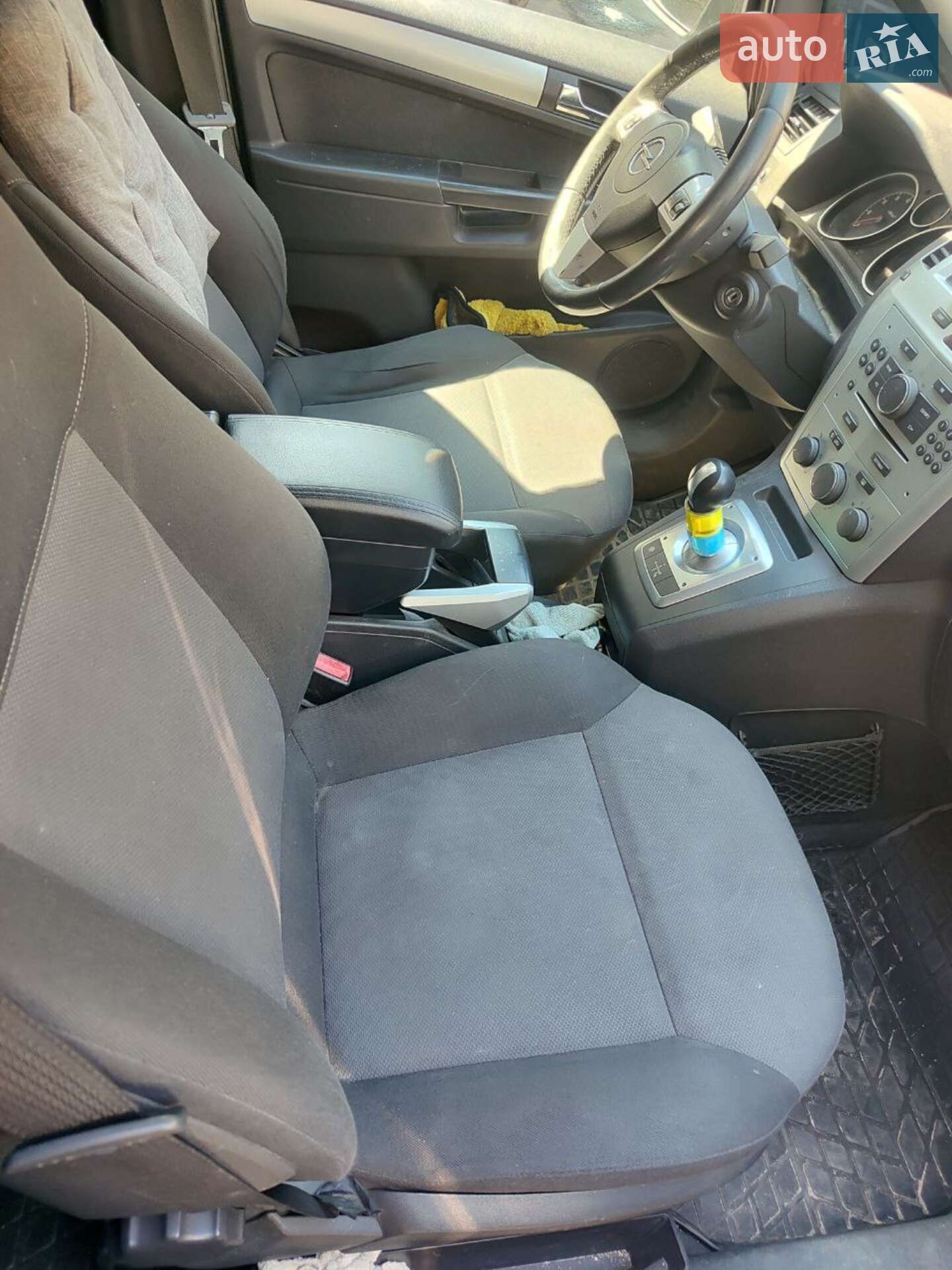Opel Zafira 2010 VIN W0L0AHM75A2122791 фото оголошення 4 з 17