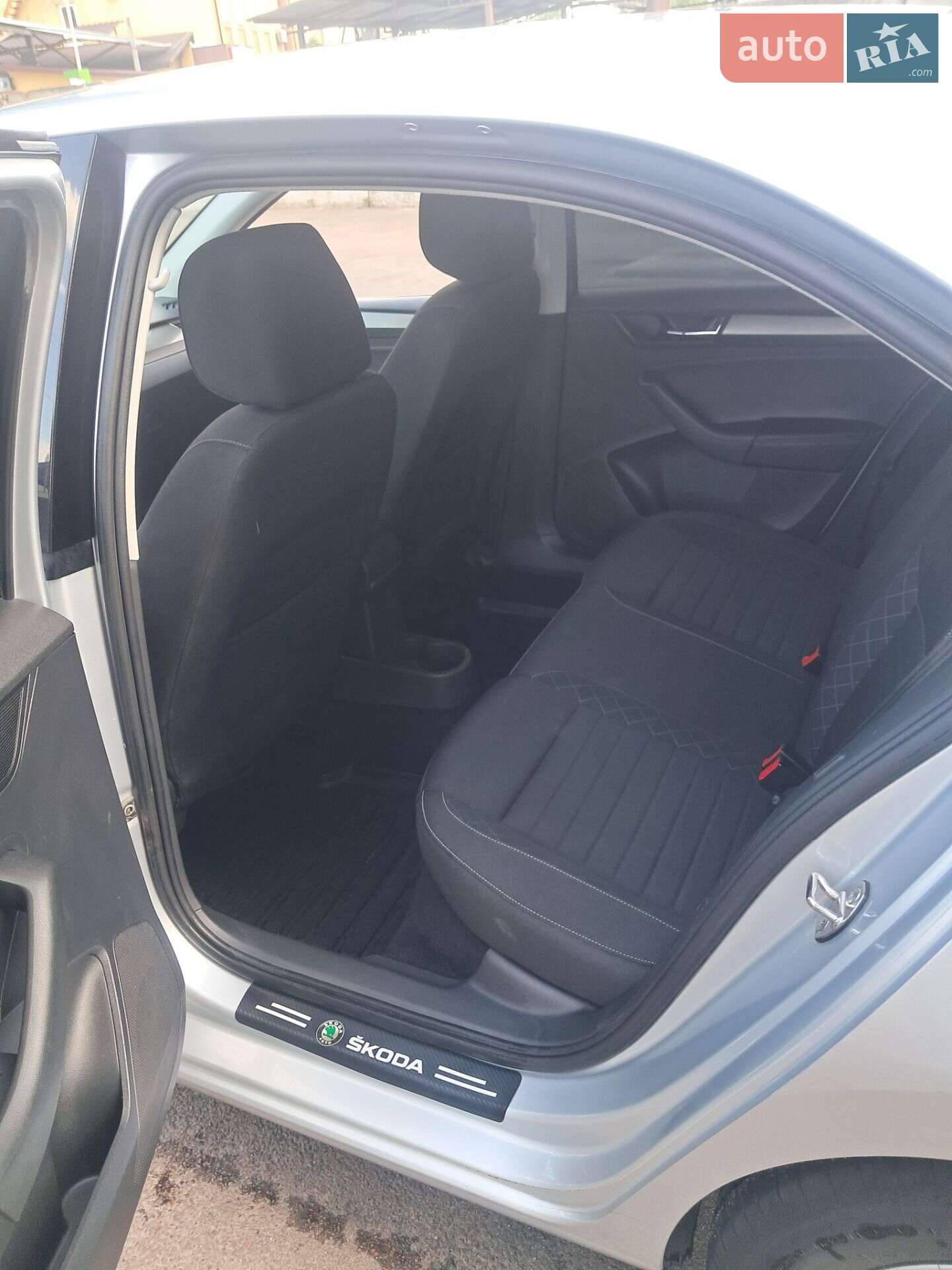 Skoda Rapid 2018 VIN TMBAC4NH1KB100150 фото оголошення 41 з 50