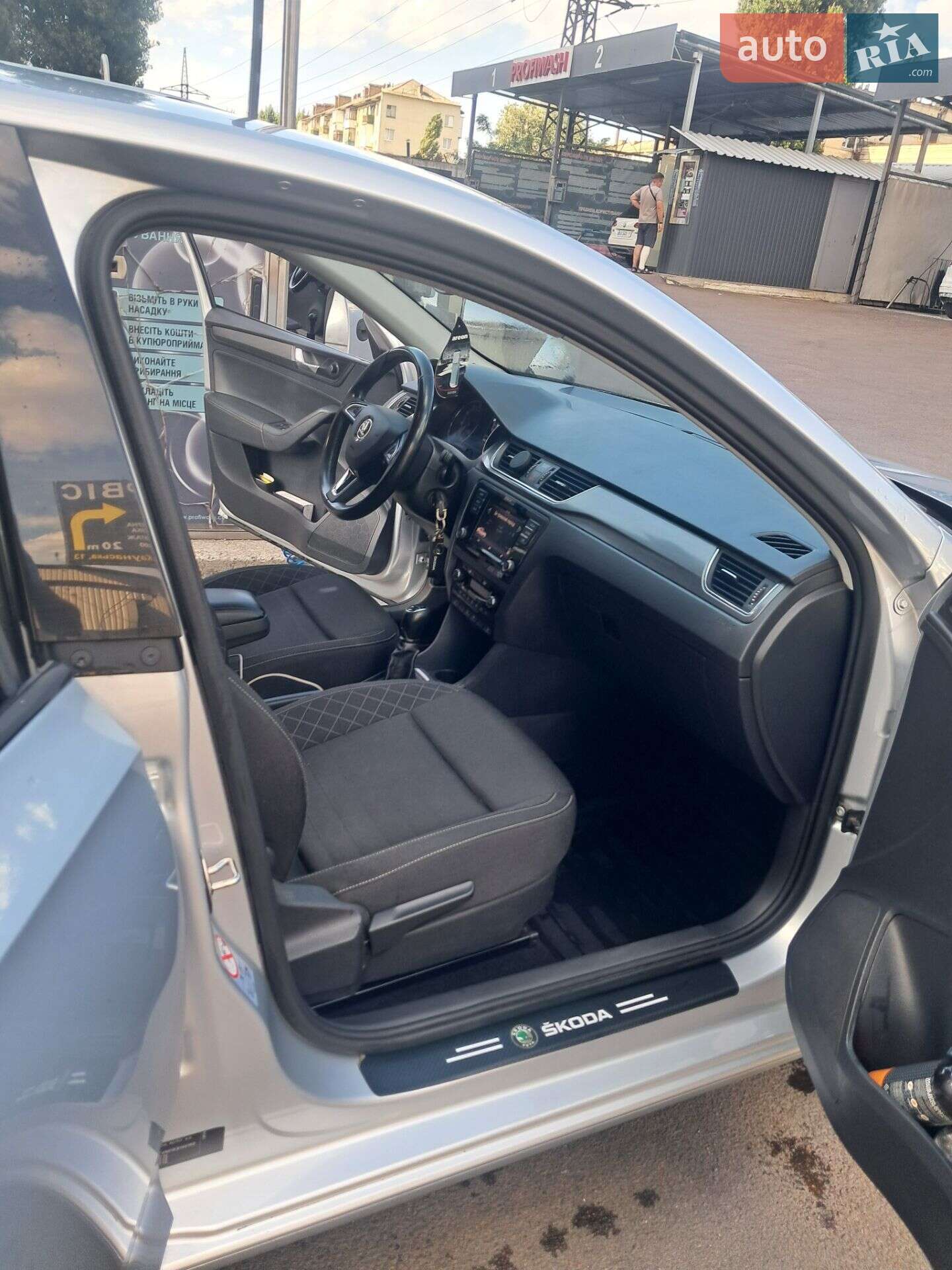 Skoda Rapid 2018 VIN TMBAC4NH1KB100150 фото оголошення 44 з 50