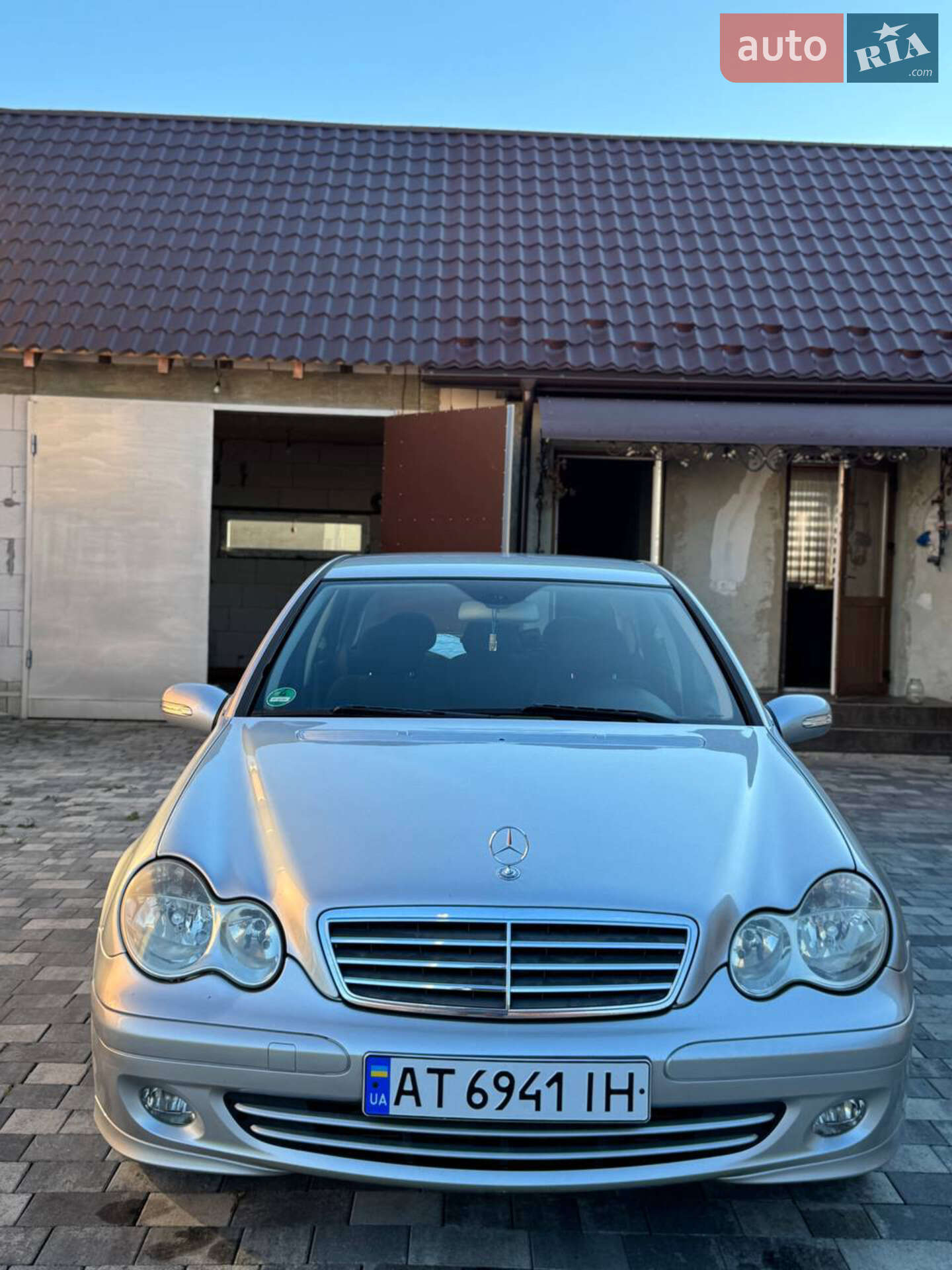 Mercedes-Benz C-Class 2004 VIN WDB2030461A661671 фото оголошення 3 з 25