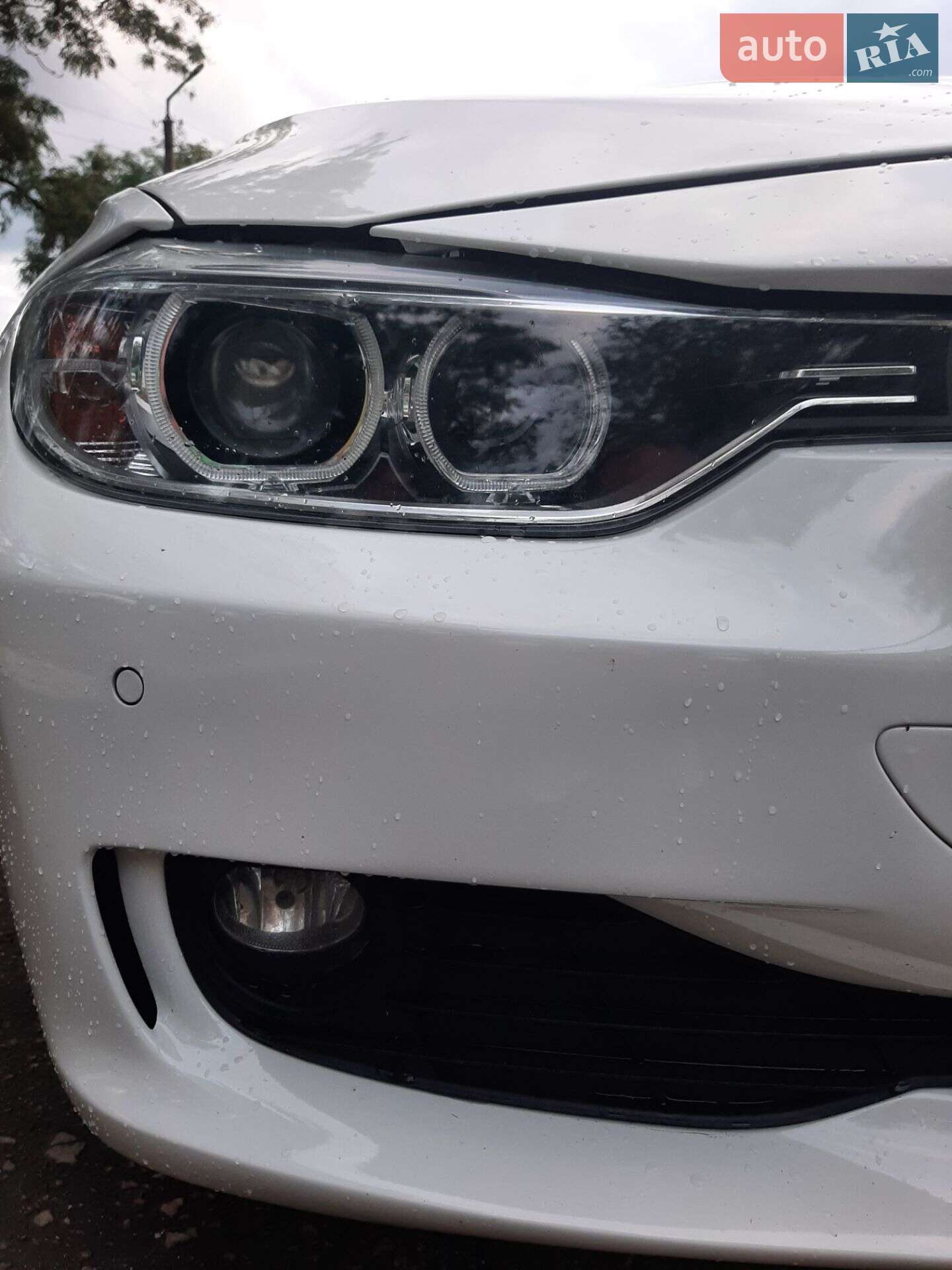 BMW 3 Series 2015 VIN WBA3B1G54FNT06285 фото оголошення 2 з 22