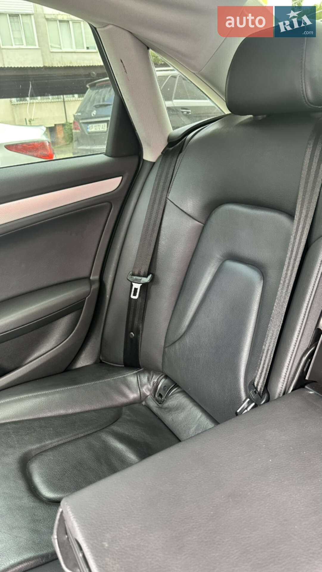 Audi A4 2013 VIN WAUAFAFL3EA074022 фото оголошення 27 з 31