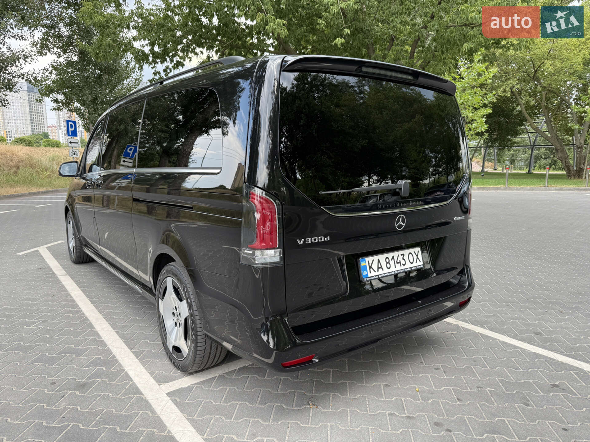 Mercedes-Benz V-Class 2025 VIN W1V447815S4503036 фото оголошення 8 з 46