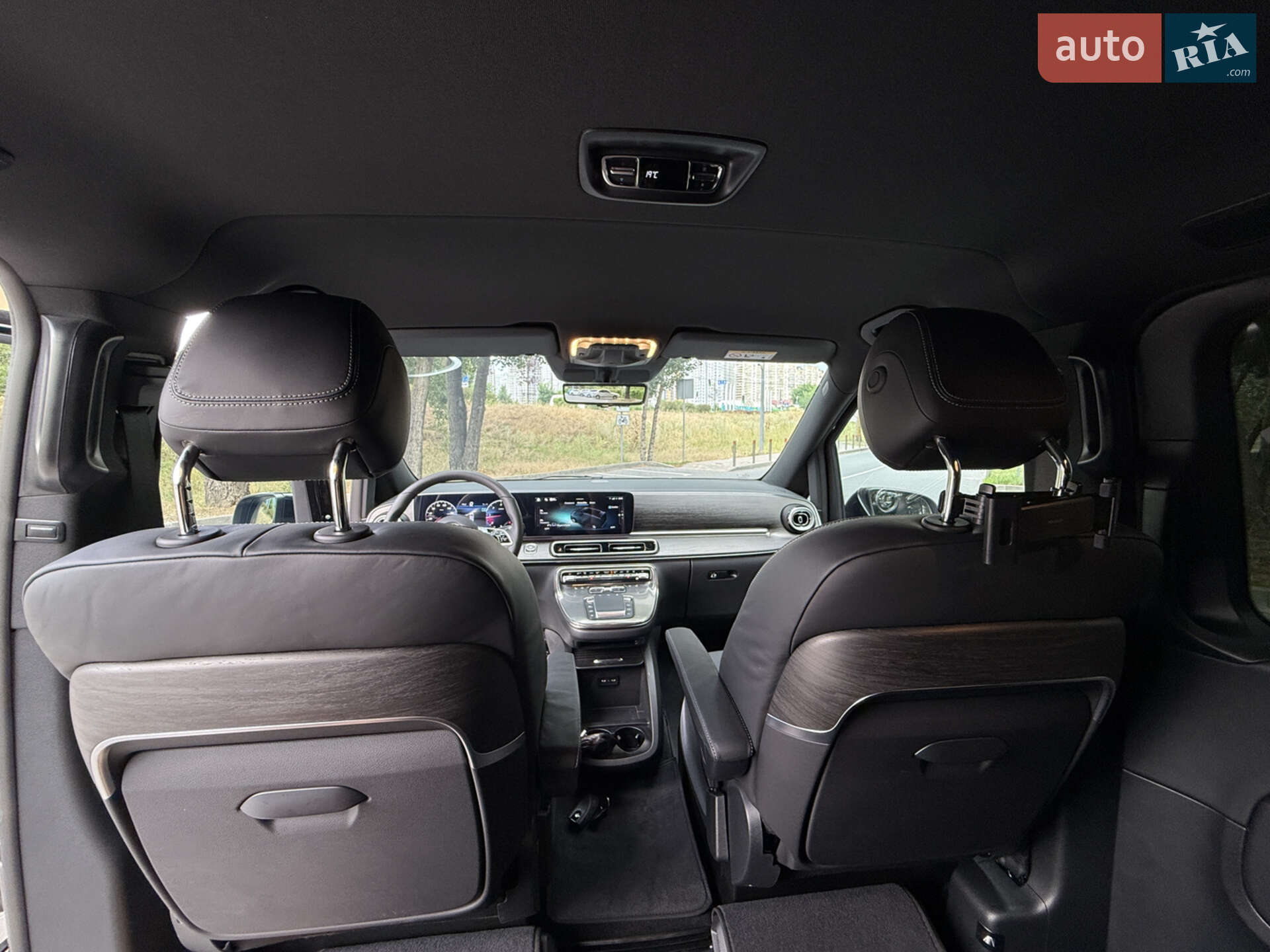 Mercedes-Benz V-Class 2025 VIN W1V447815S4503036 фото оголошення 18 з 46