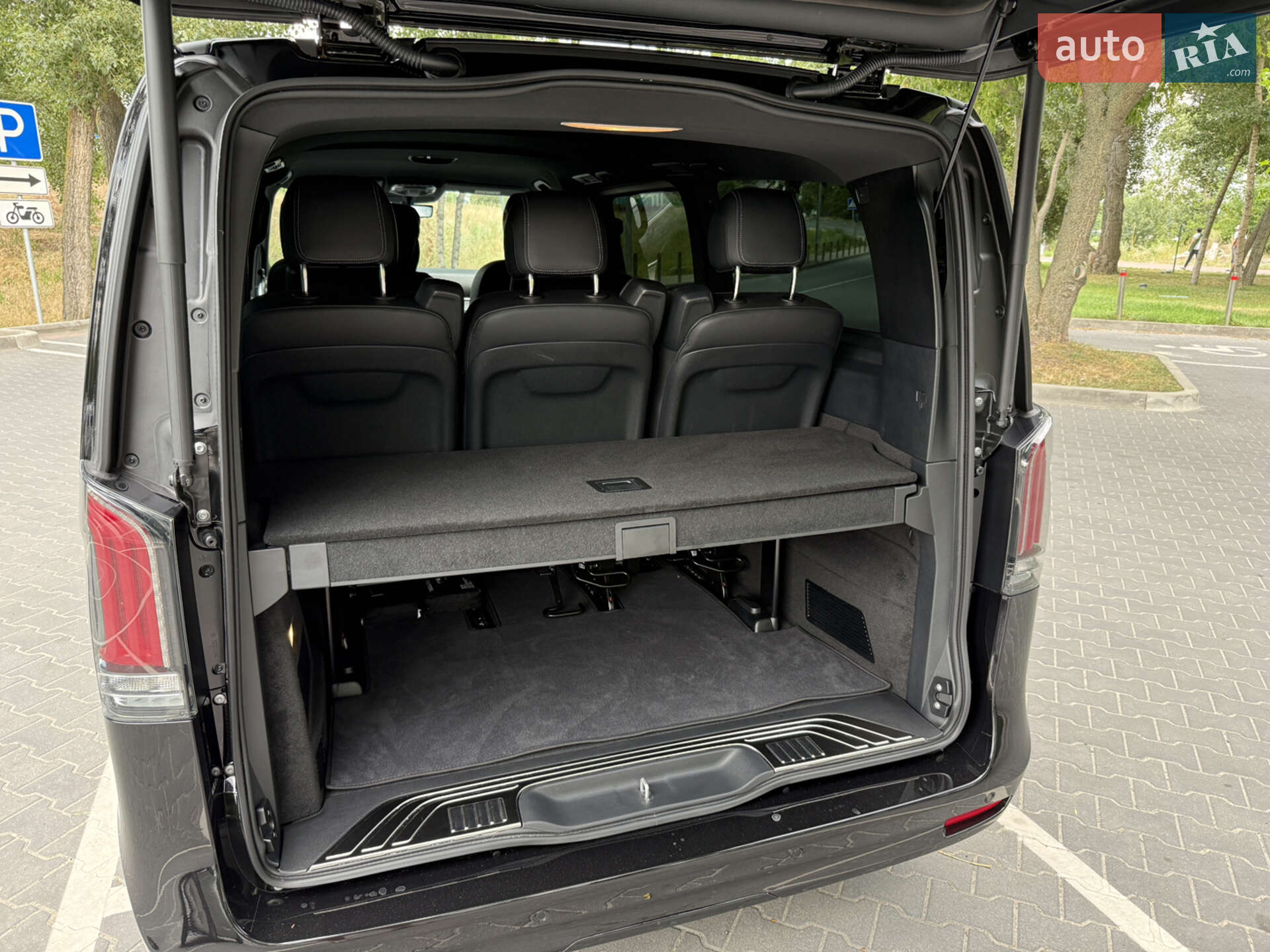 Mercedes-Benz V-Class 2025 VIN W1V447815S4503036 фото оголошення 31 з 46
