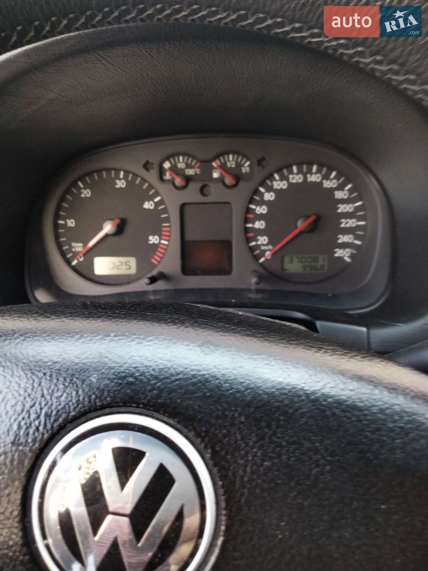 Volkswagen Golf 2002 VIN WVWZZZ1JZ3B077194 фото оголошення 3 з 17