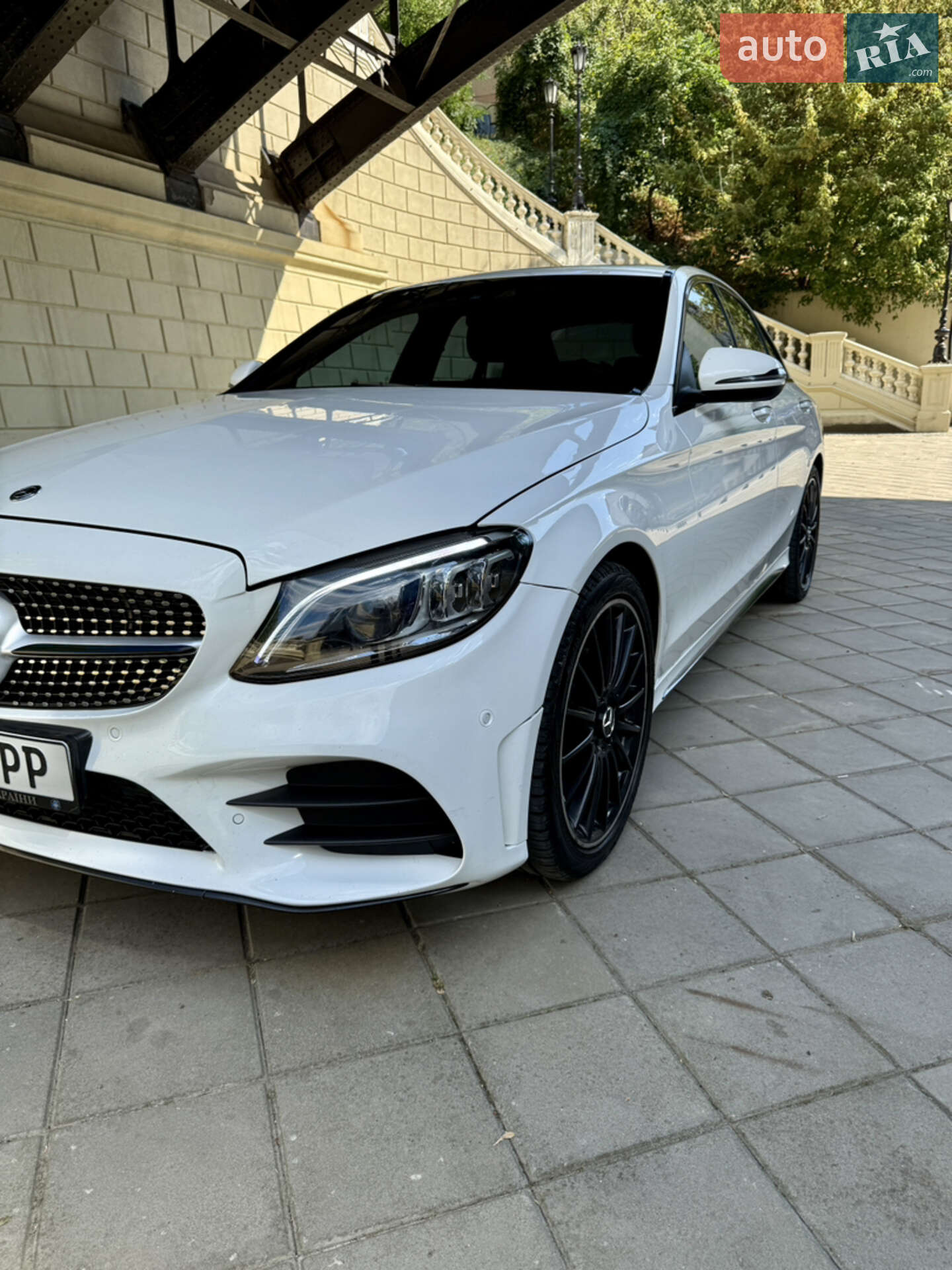 Mercedes-Benz C-Class 2018 VIN WDDWF4HB6JR417891 фото оголошення 4 з 52