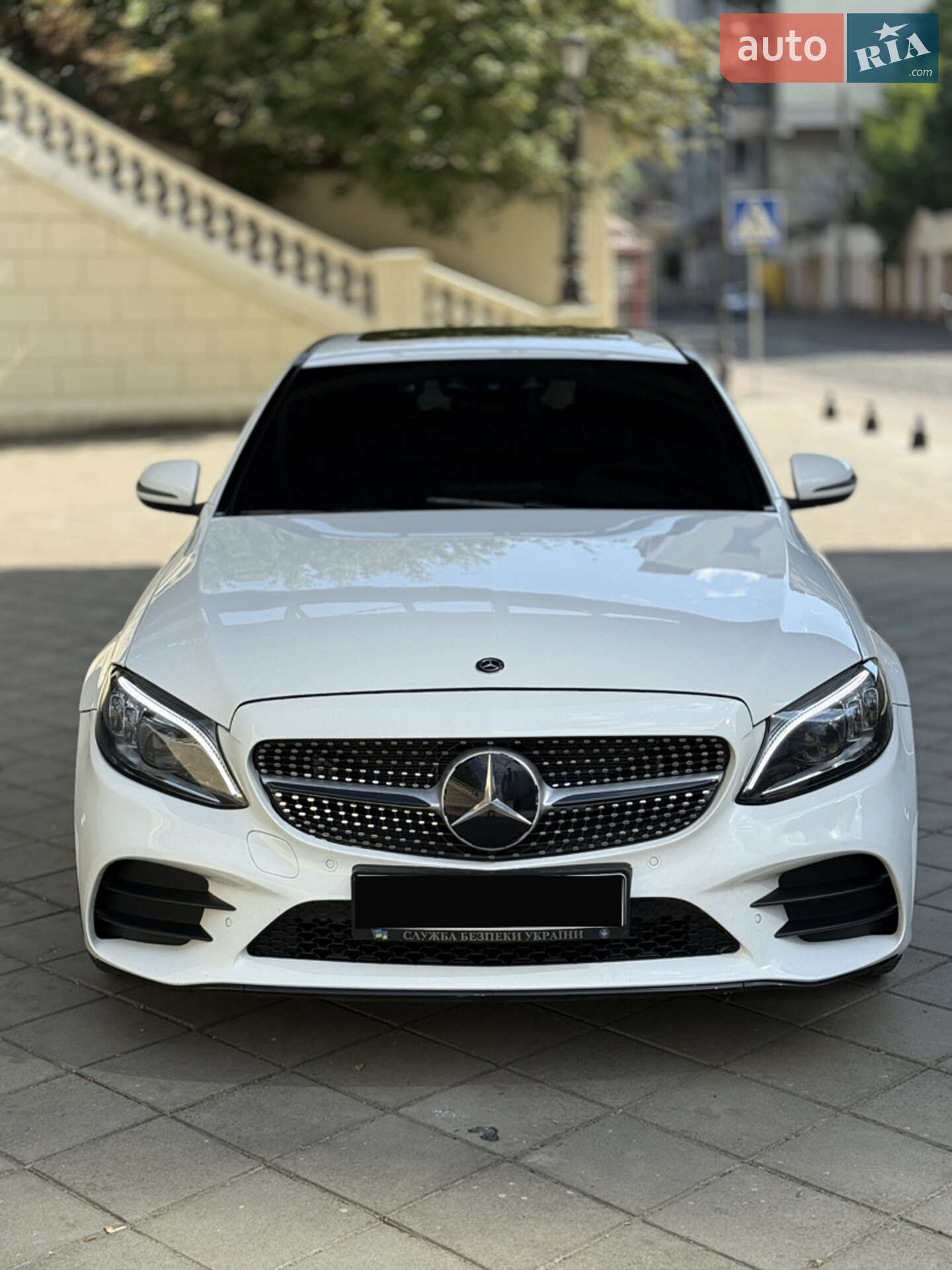 Mercedes-Benz C-Class 2018 VIN WDDWF4HB6JR417891 фото оголошення 9 з 52