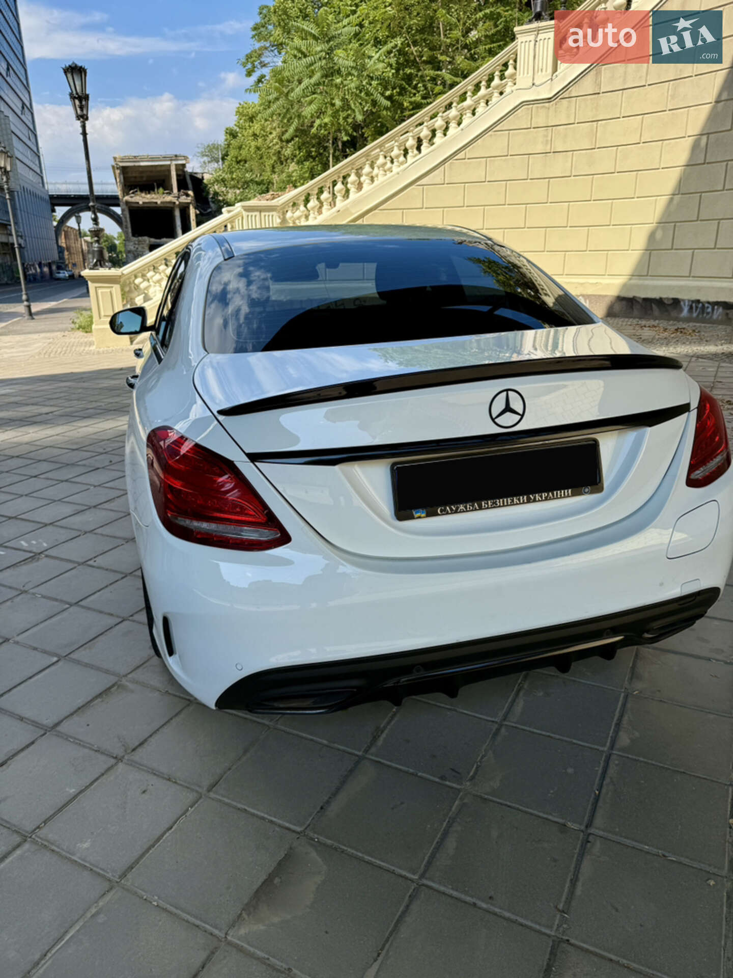 Mercedes-Benz C-Class 2018 VIN WDDWF4HB6JR417891 фото оголошення 20 з 52