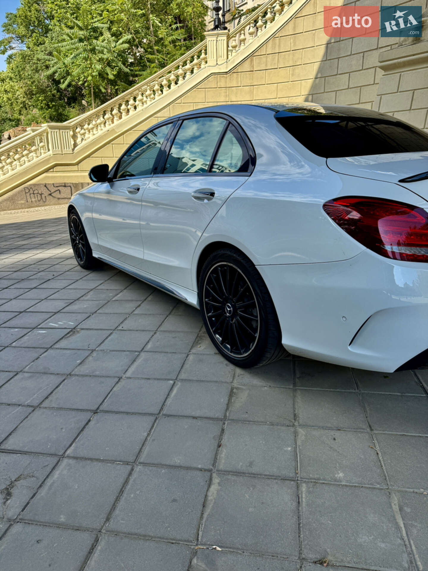 Mercedes-Benz C-Class 2018 VIN WDDWF4HB6JR417891 фото оголошення 22 з 52