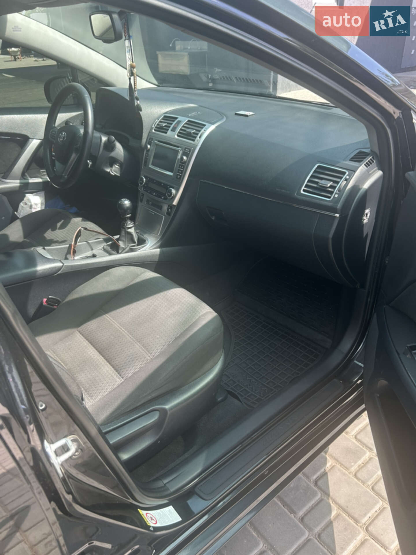 Toyota Avensis 2012 VIN SB1BG76L80E076023 фото оголошення 3 з 11