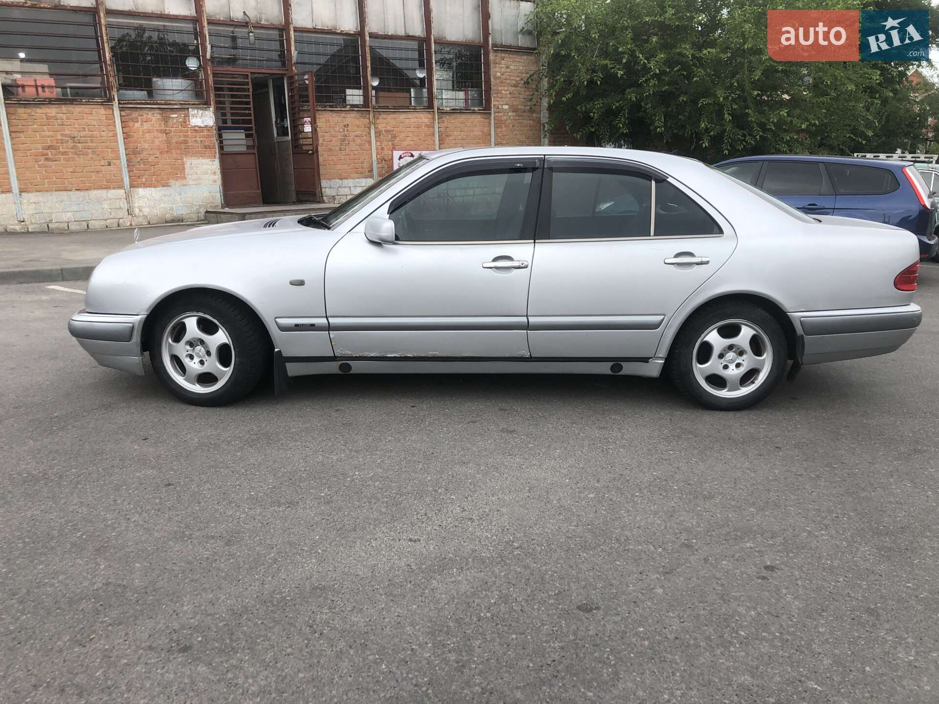 Mercedes-Benz E-Class 1997 VIN WDB2100351A344664 фото оголошення 4 з 6