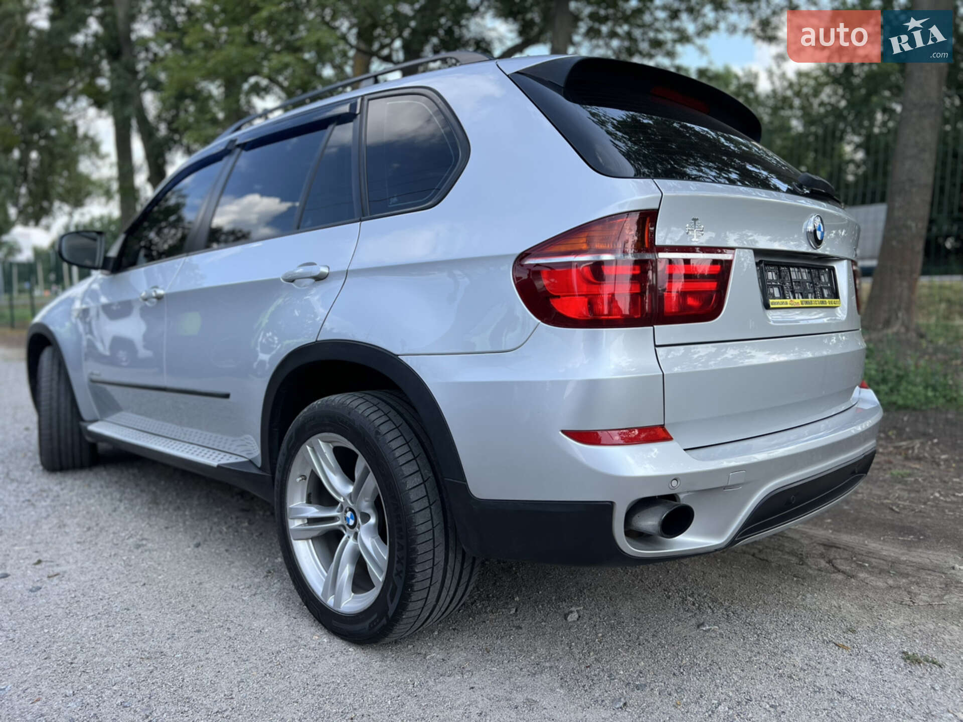 BMW X5 2012 VIN WBAZW41080L833617 фото оголошення 2 з 26